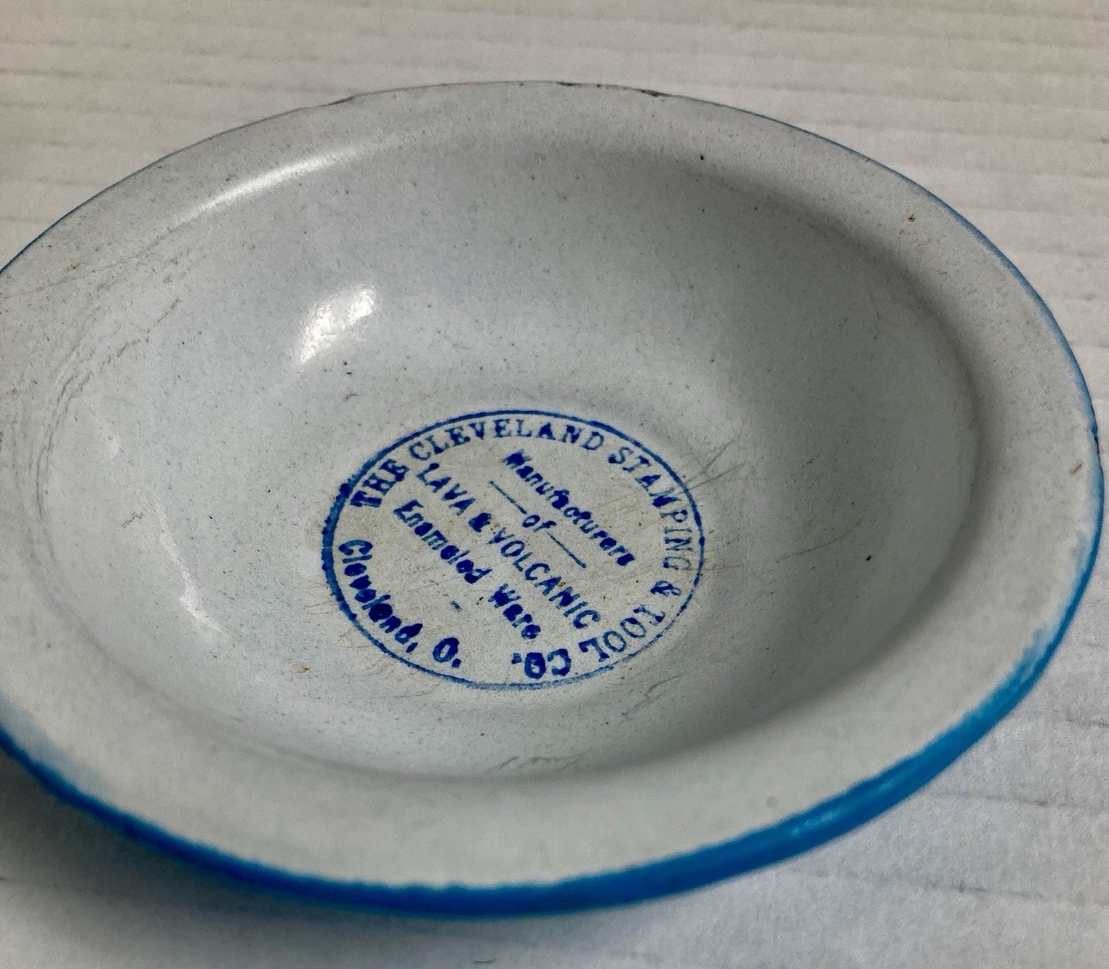 Antique SALESMAN SAMPLE Bowl-Manufacturers Of Lava & Volcanic Enameled Ware