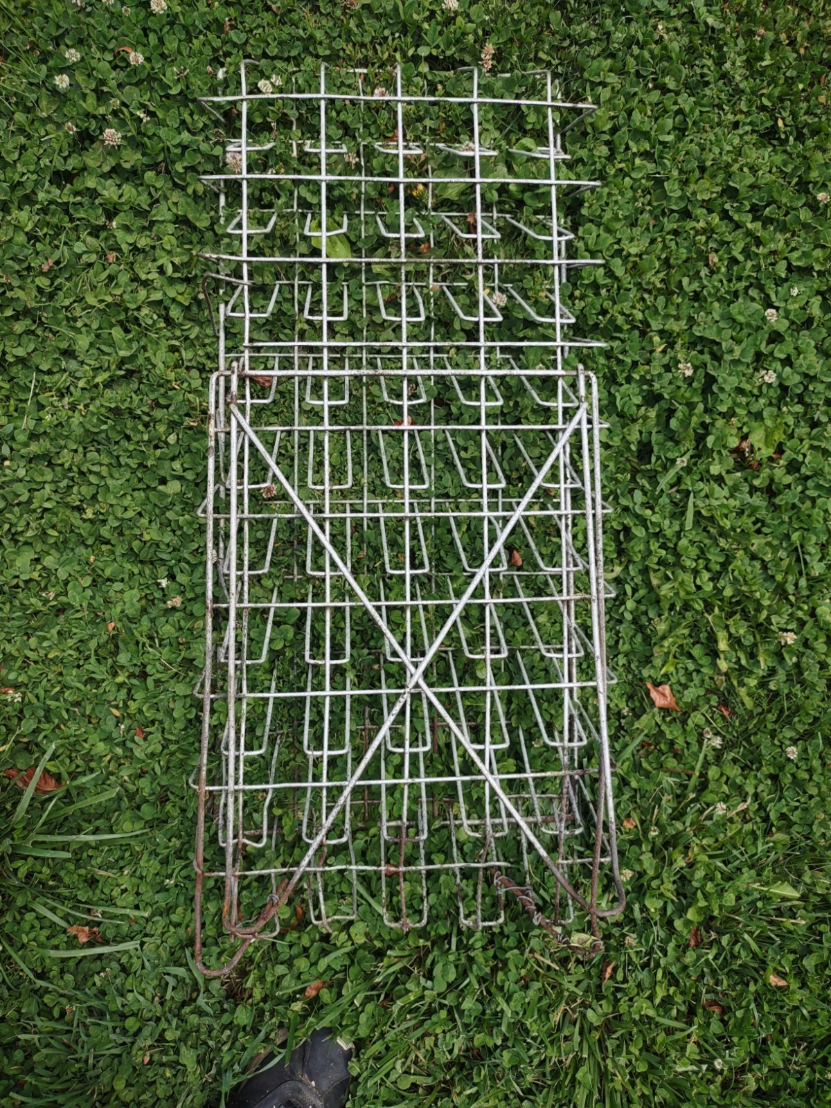 Vintage Metal Glass Pop Bottle Display Stand 3 ft x 14in (Bottles Not Included)