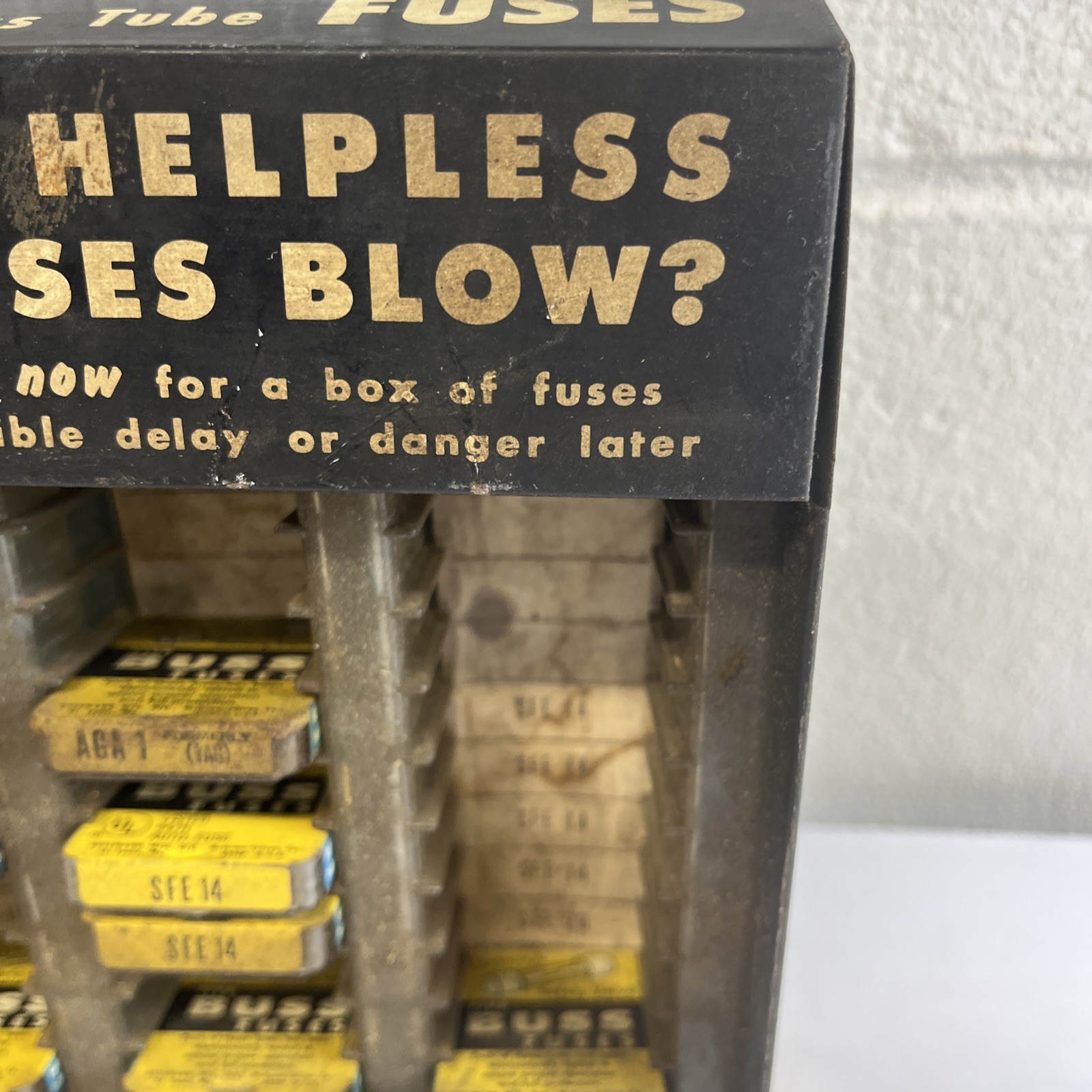 Vintage Buss Fuse Glass Tube Display Rack With A Lot Of Fuses Original No Rust
