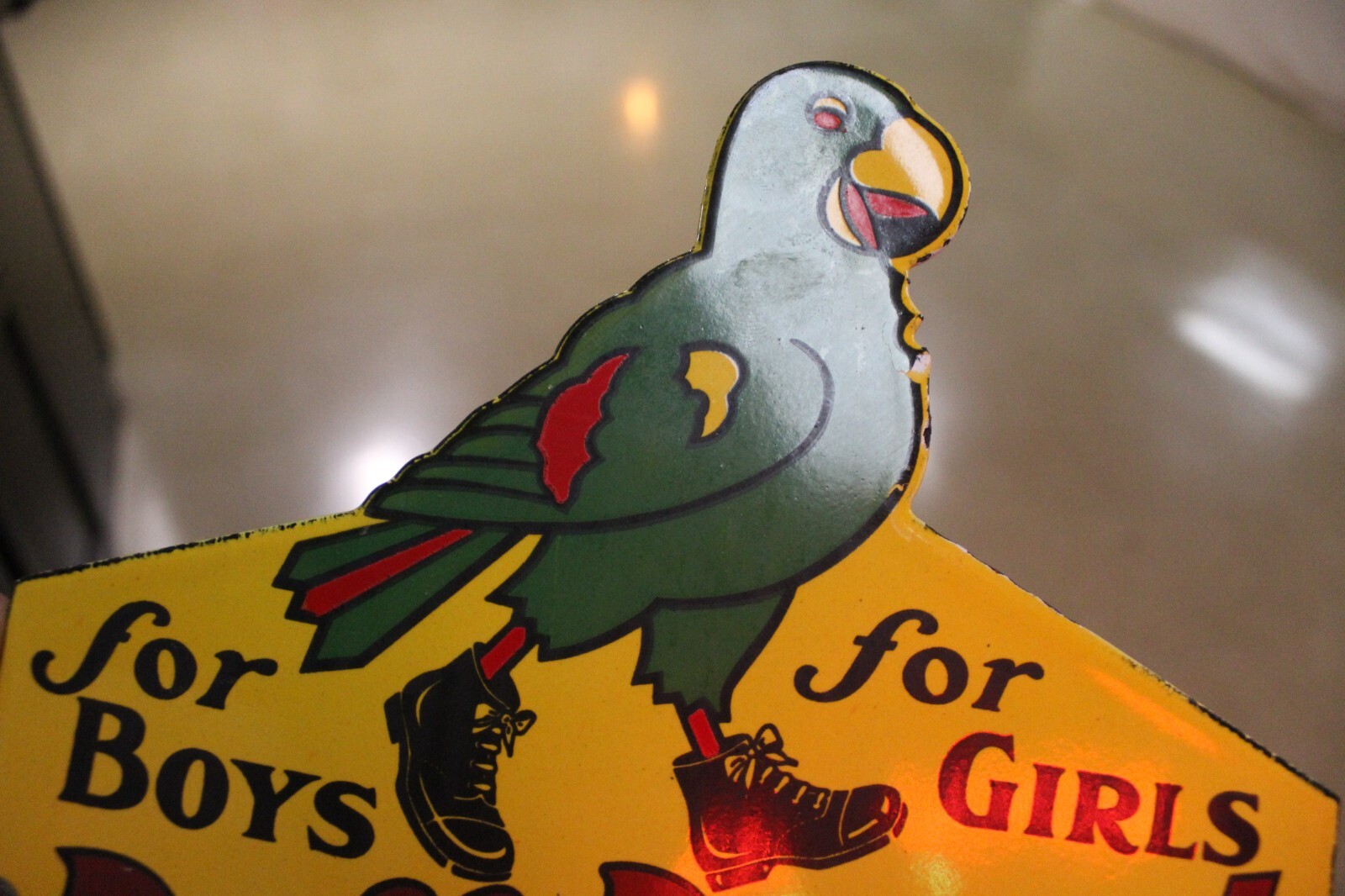 RARE POLL PARROT SHOES DEALER PORCELAIN METAL SIGN BOYS AND GIRLS BIRD ZOO GAS