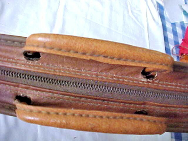 Vintage Salesman Sample Bag Handled Tote Case Zip Closure 25 Inserts Inside
