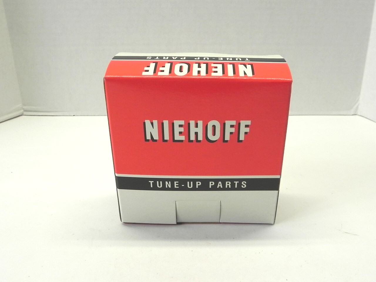 VINTAGE NIEHOFF TUNE-UP PARTS DISPLAY BOX *BOX ONLY* #209N 5.25″x2.25″x5.25″ NEW