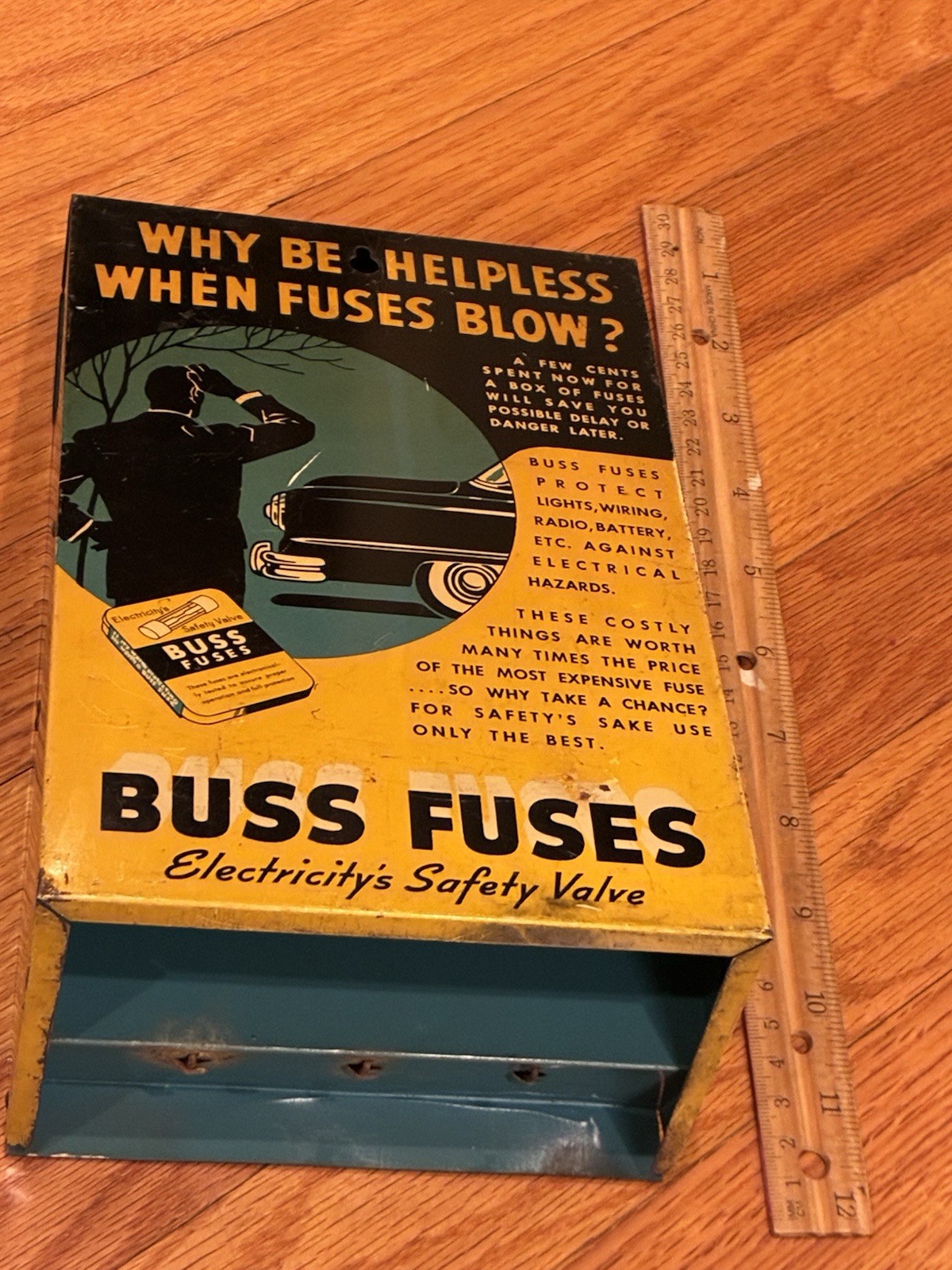Vintage Advertising Display Case – BUSS GLASS TUBE FUSES – WHY BE HELPLESS WHEN?