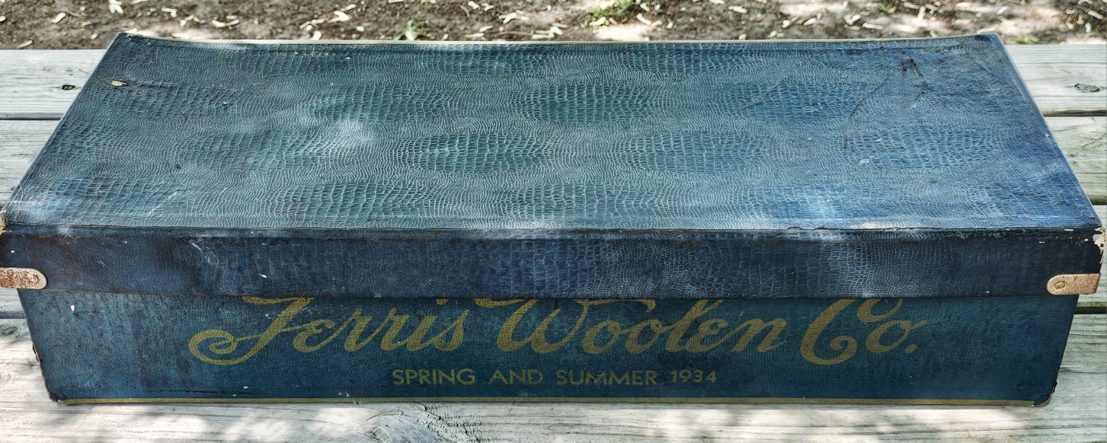 Woolens of Quality Ferris Store Display Salesman Sample Wool Fabric Box 1934 VTG