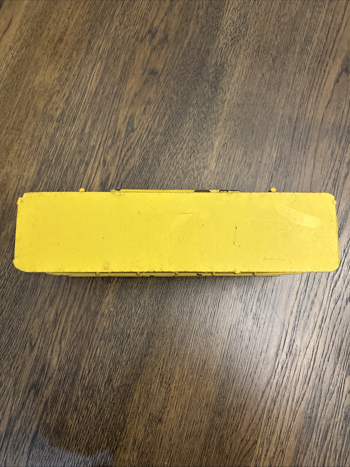 Vintage yellow Metal display rack, used for holding Items