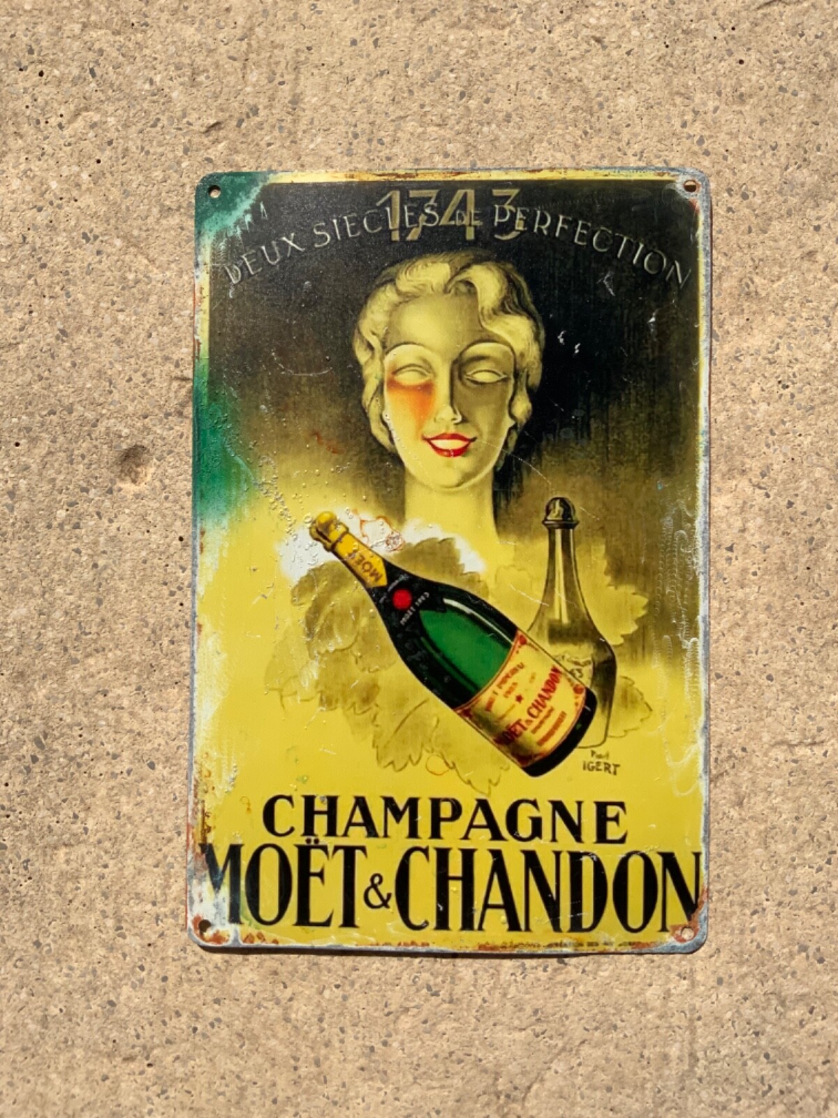 Moët & Chandon Champagne Metal Plaque, Vintage 20×30