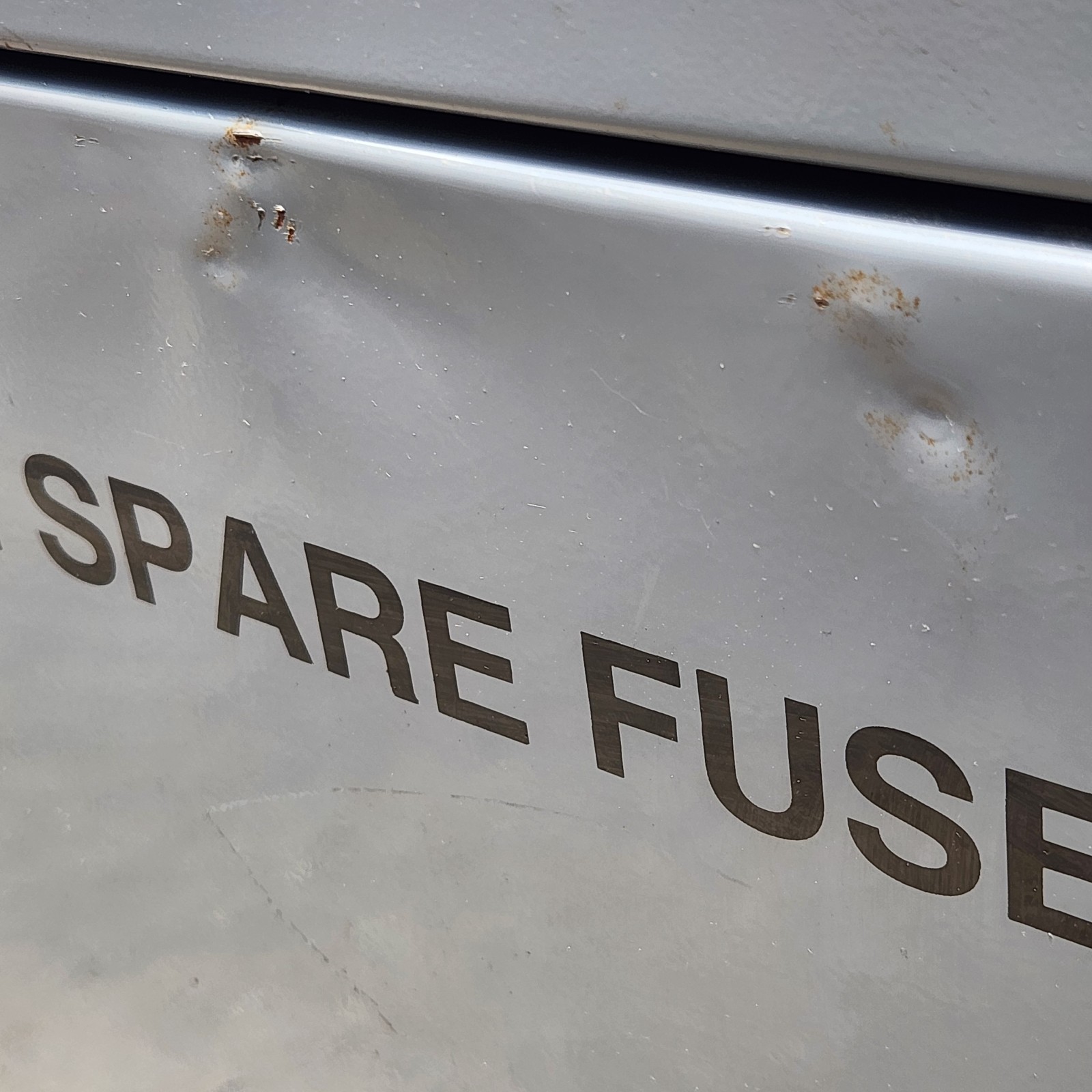 VTG Cooper Bussmann Spare Fuse Cabinet SFC-FUSE-CAB 30×24 USA! VGUC!