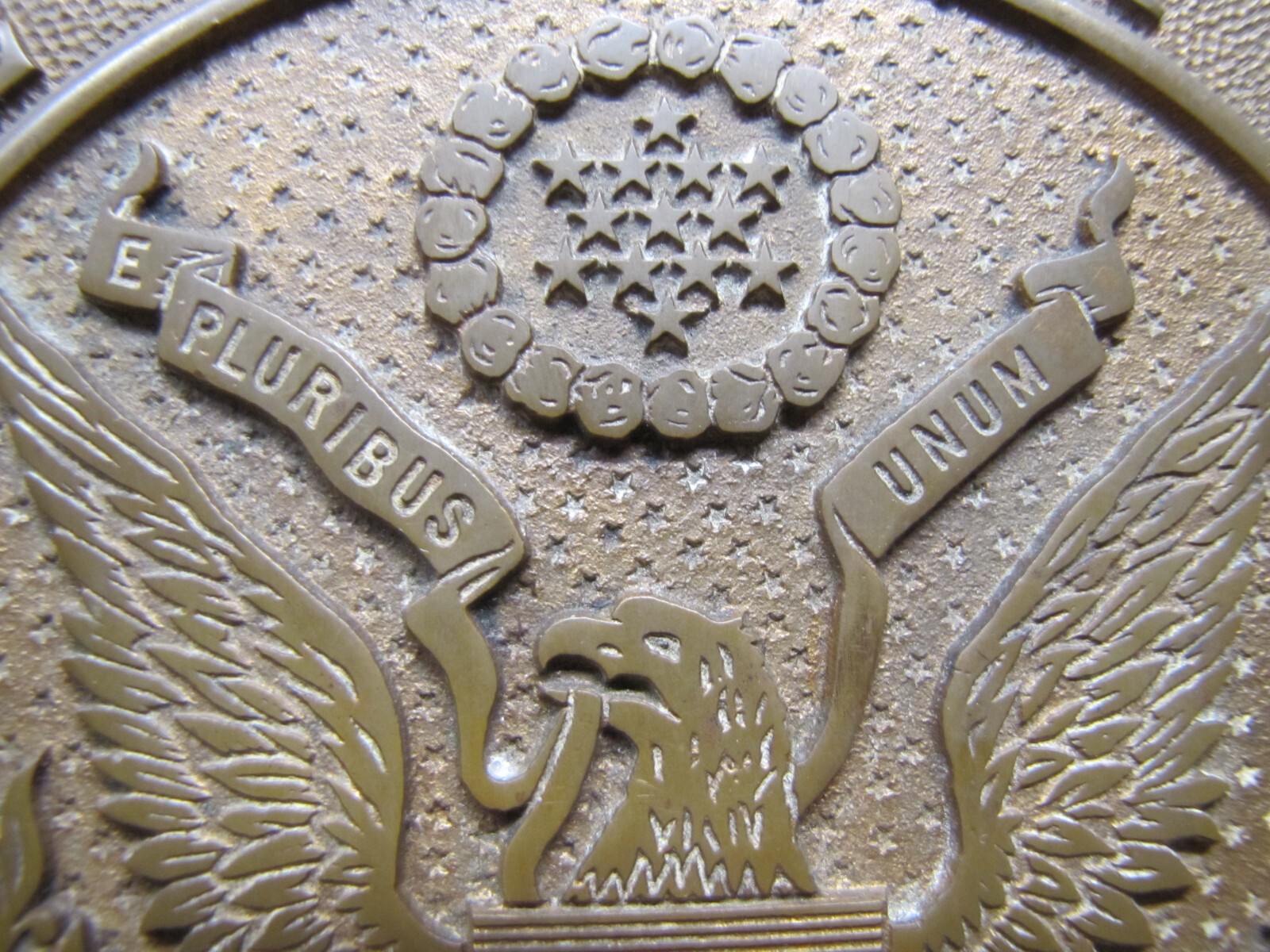 THE SEAL OF OUR COUNTRY USA Brass Plaque Medallion Ad Sign Spread Winged Eagle
