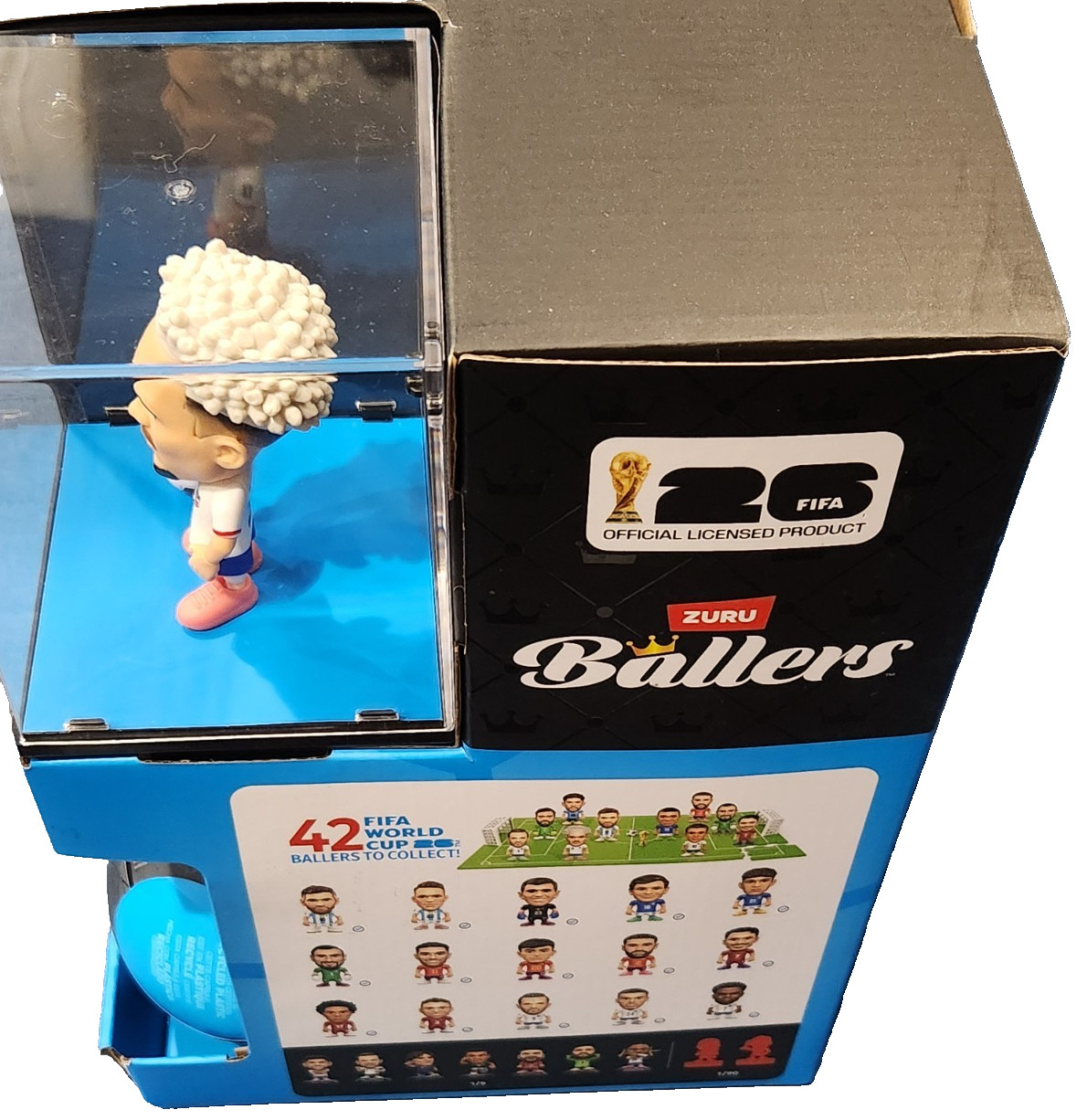 ZURU Ballers FIFA 2026 Promo Acrylic, Store Display & 22 New Capsules, World Cup