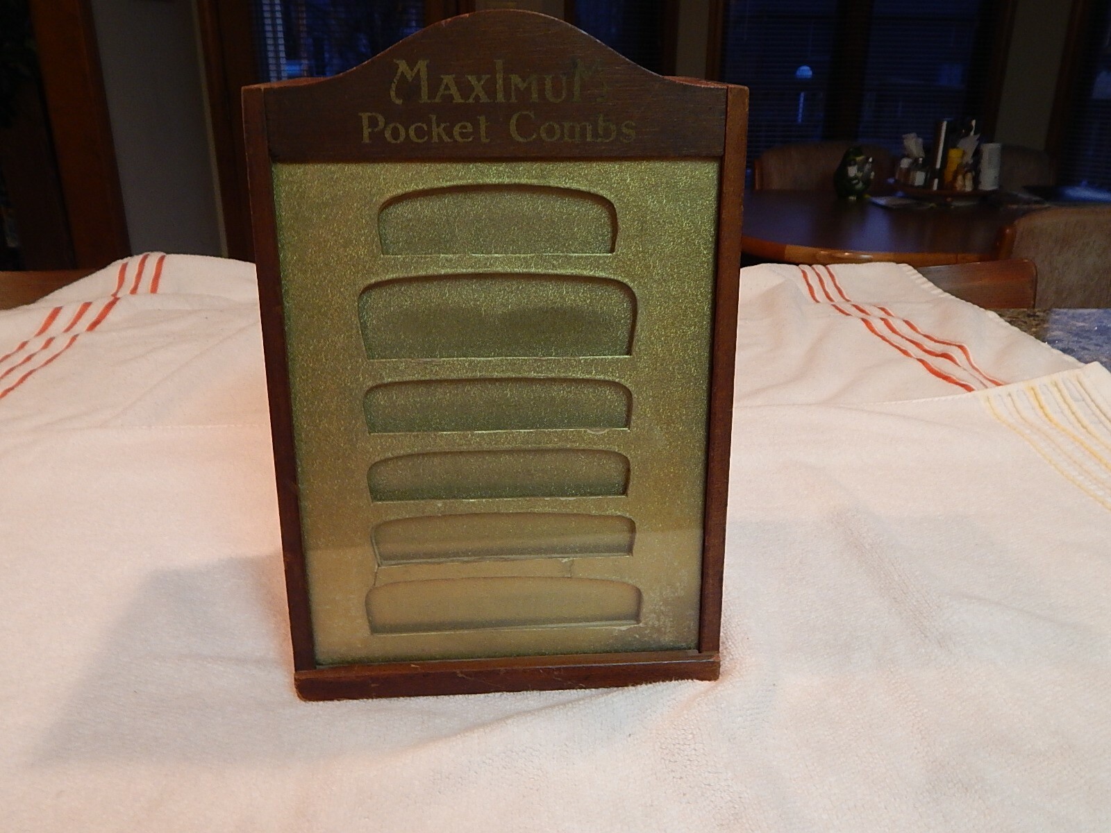 Vintage Barber Shop or Drug store Comb Display.Made by United Drug Co. Boston, M