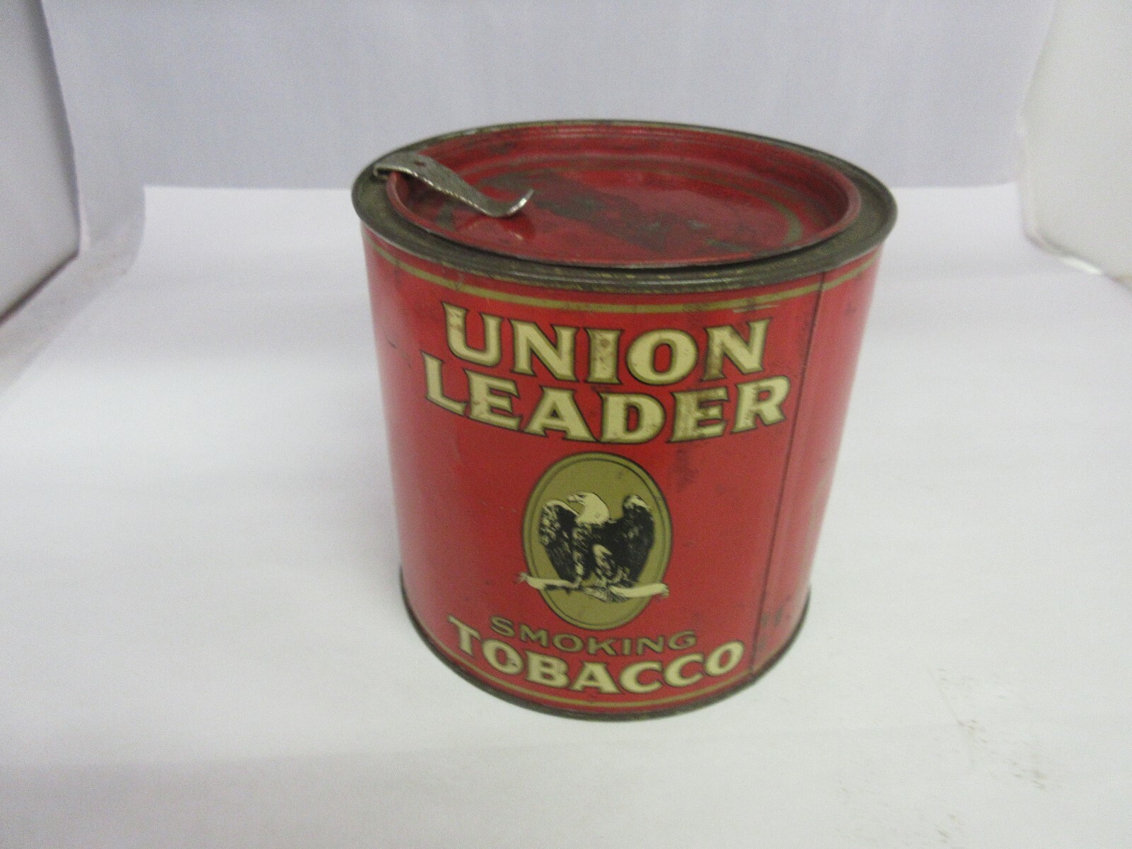 VINTAGE ADVERTISING UNION LEADER ROUND CANISTER TIN M-93