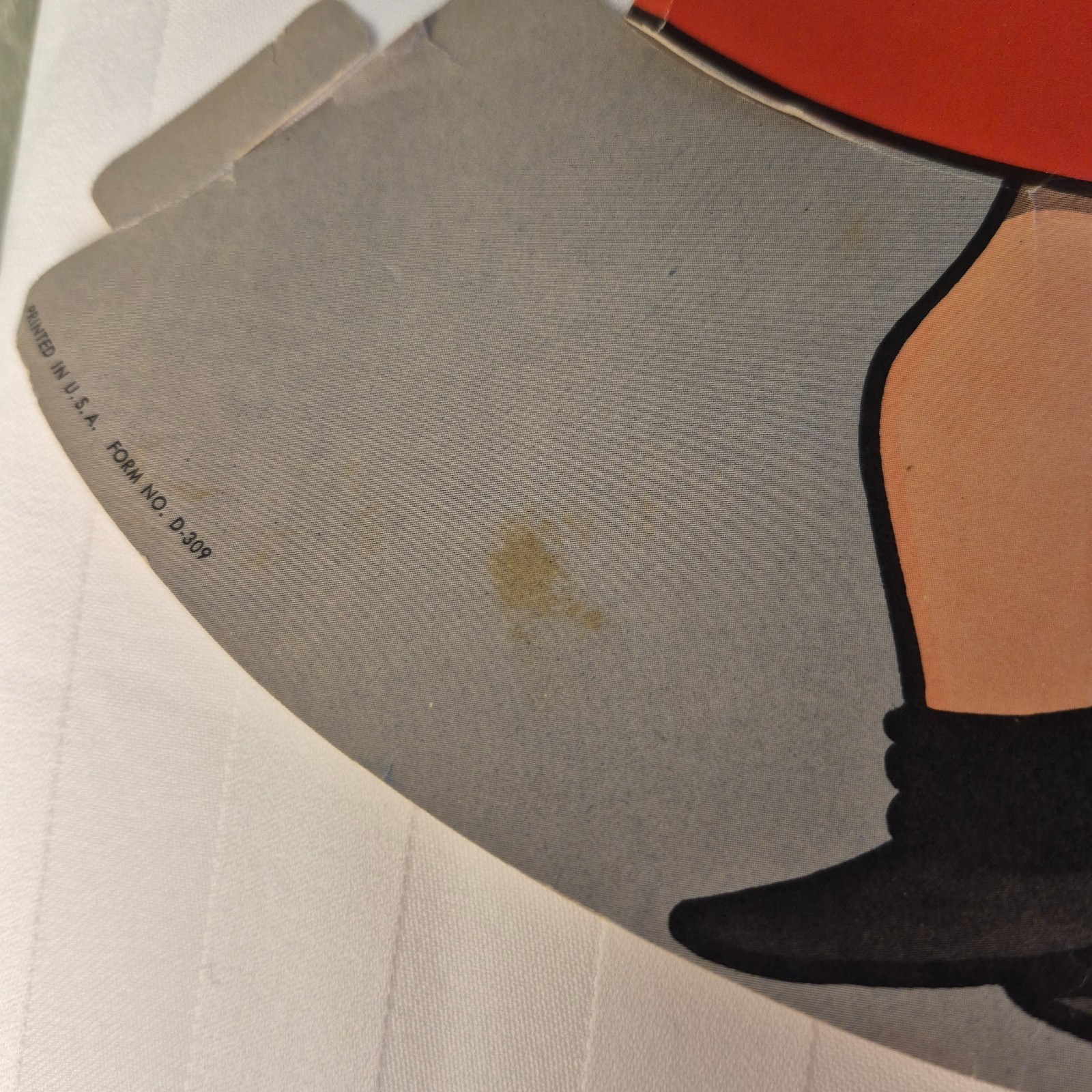 1950 LITTLE LULU TISSUES CARDBOARD STORE COUNTER ADVERTISING PIECE 10″