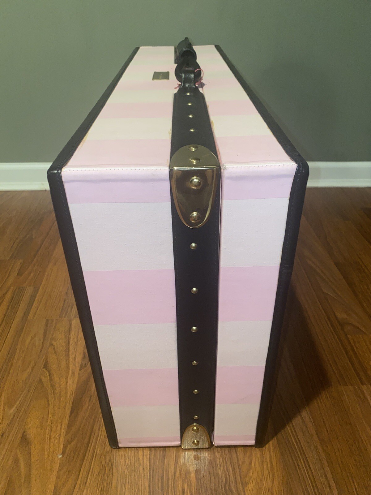 Vintage Victoria’s Secret Store Display Luggage Prop Pink RARE VS