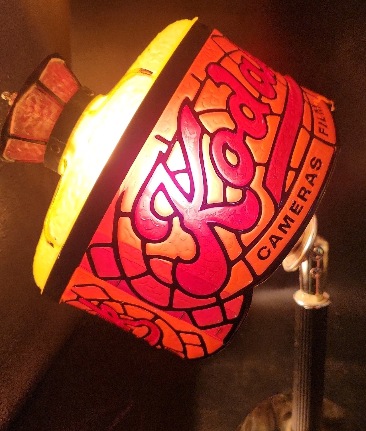 Vtg KODAK CAMERAS AND FILM Lamp Faux Glass Tiffany Style Shade Advertising 17″