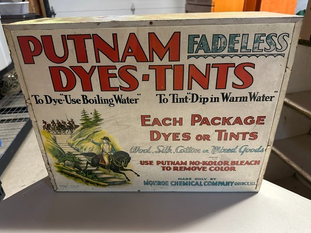 Putnam Dyes Antique Store Counter Point Of Sale Advertising Sign Display Cabinet