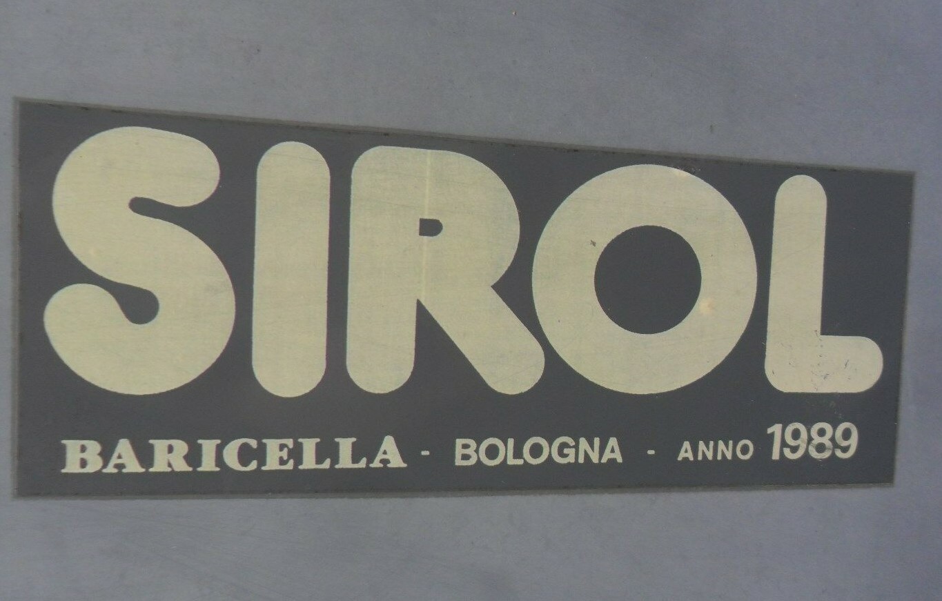 CARTELLO IN FERRO INDICAZIONE FRAZIONE MONTEPULICO (B.SAN LORENZO) anno 1989