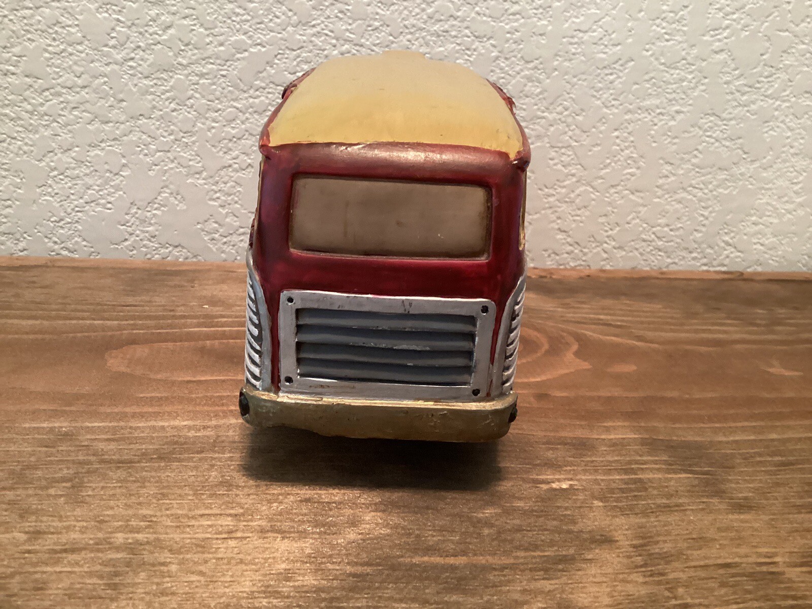 FOSSIL Watch Around The World American Classic Yellow Bus Vehicle Watch Display