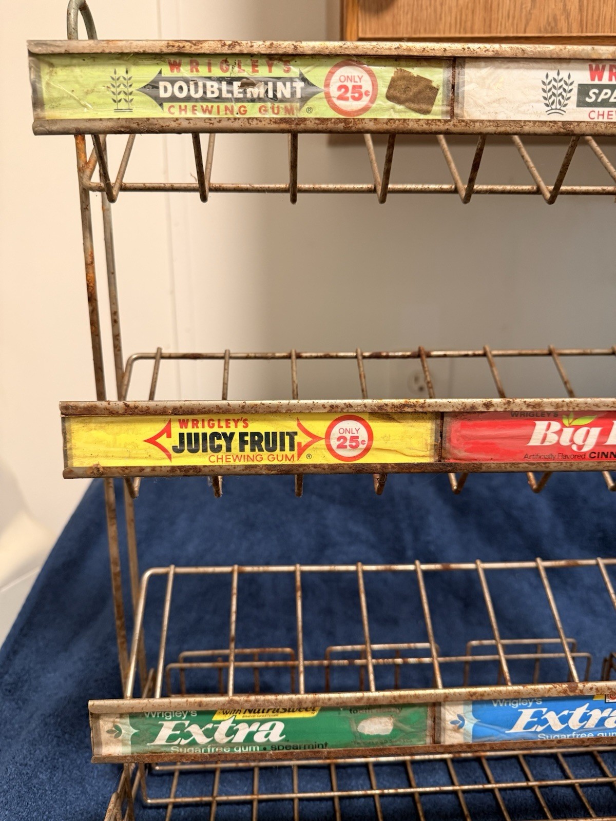Vintage Wire Counter Top Wrigleys Gum Display Rack
