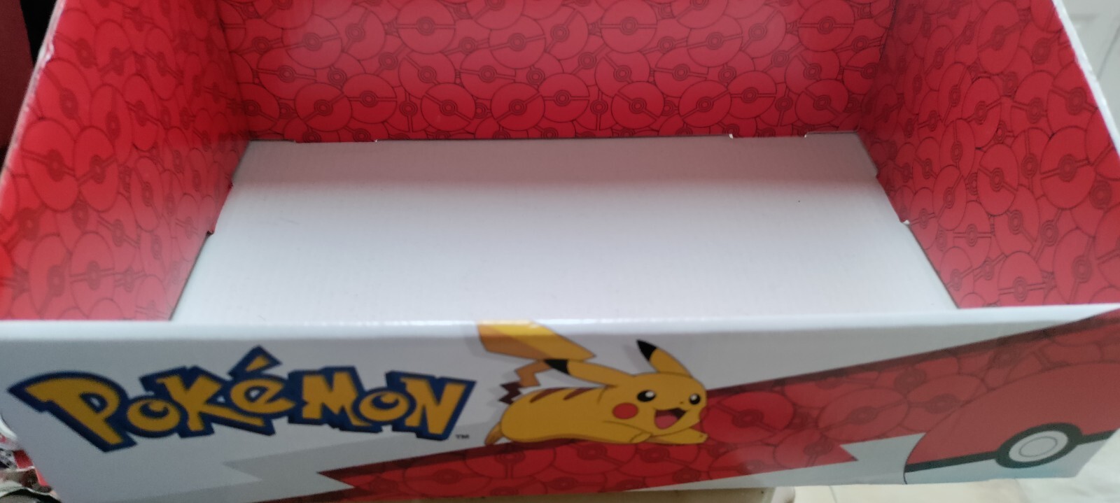 POKEMON Pikachu Plush Toy Display 12x8x6 EMPTY BOX Jazzwares Red White Collect