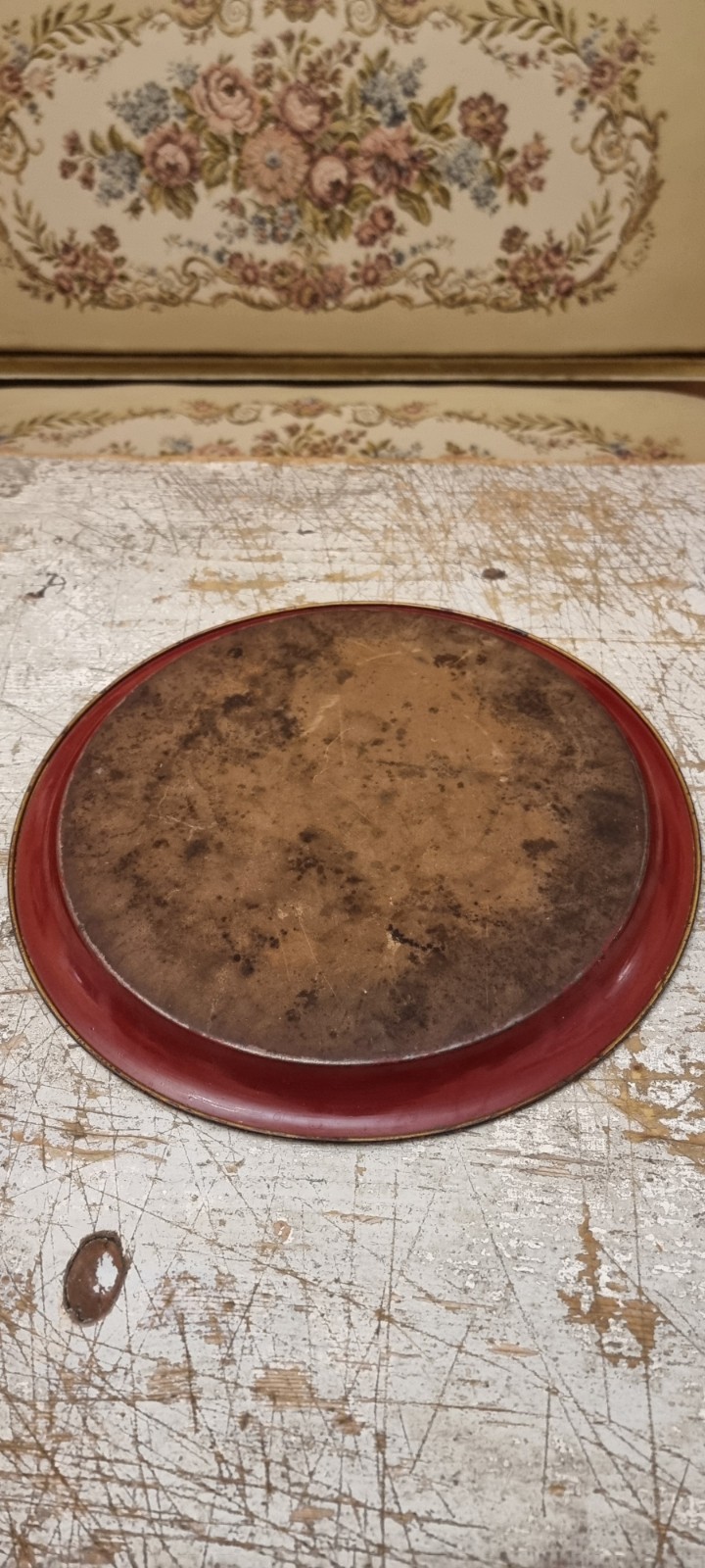 19th-century painted tin tray with floral decoration and galt ornamentation