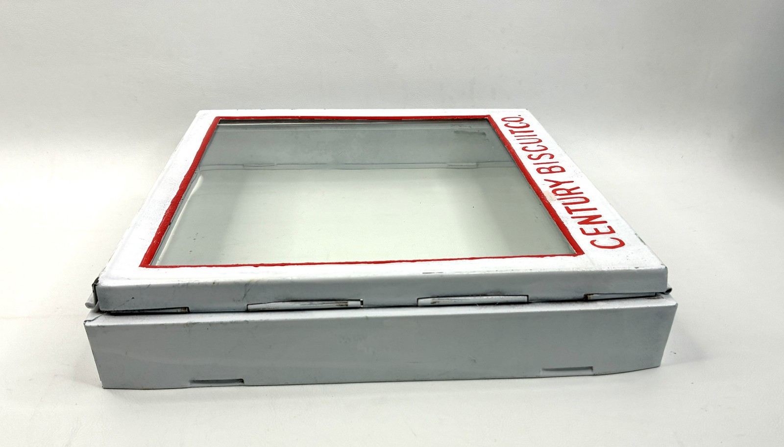 Vintage Century Biscuit Co Metal Counter Display Case Glass Lid Advertising Sign