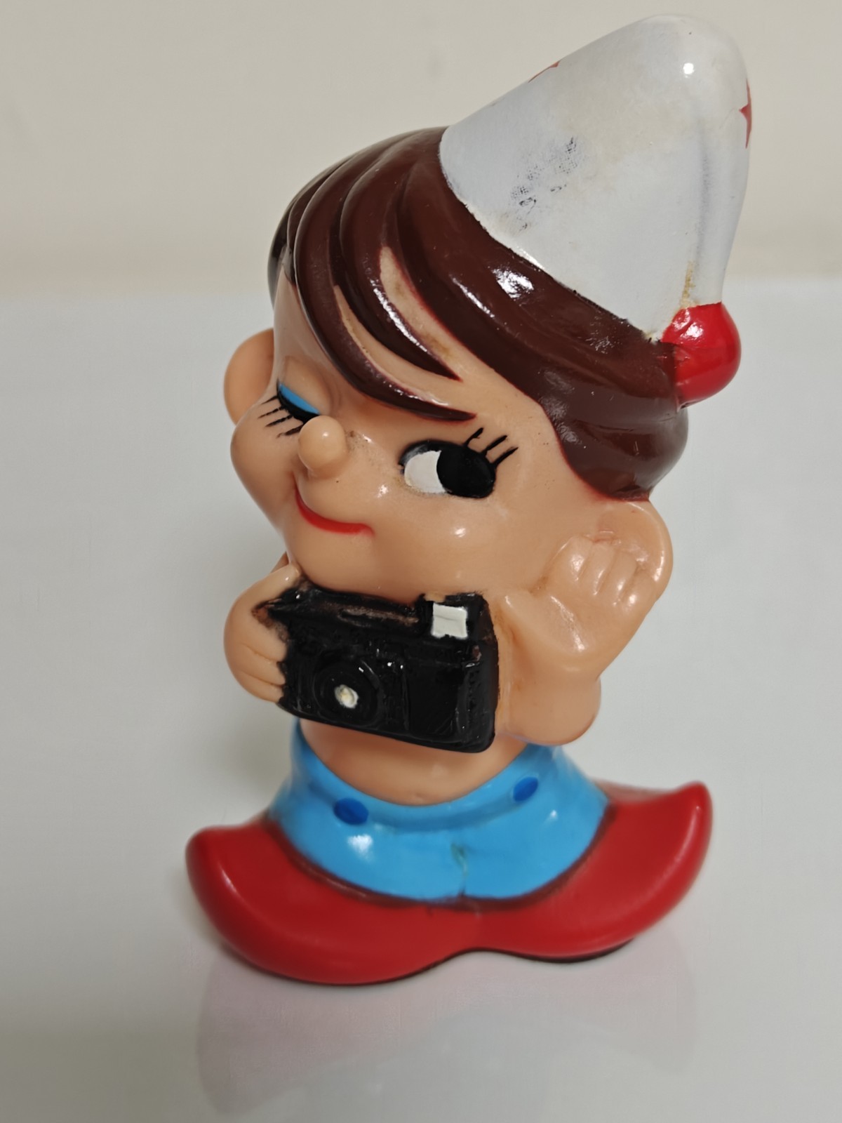 Ult. Rare Yashica Dealer Display Figurine 4″ Yashica Sailor Boy with Electro 35