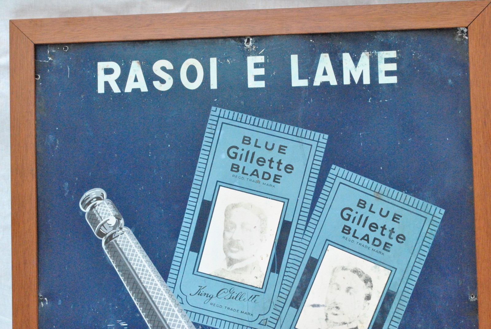 RARE Vintage ’50s Metal Signboard GILLETTE BLADE Metal Sign 70 x 50