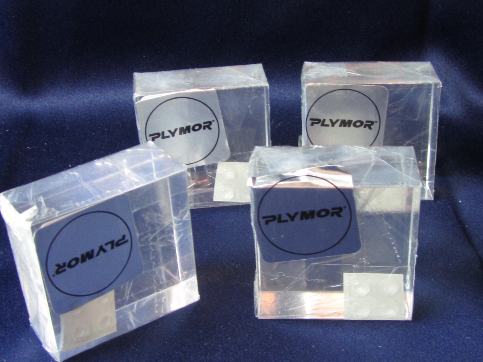 4 PC SQUARE ACRYLIC DISPLAY BLOCKS 2X2X1 INCHES. NEW CLEAR POLISHED CUBES.
