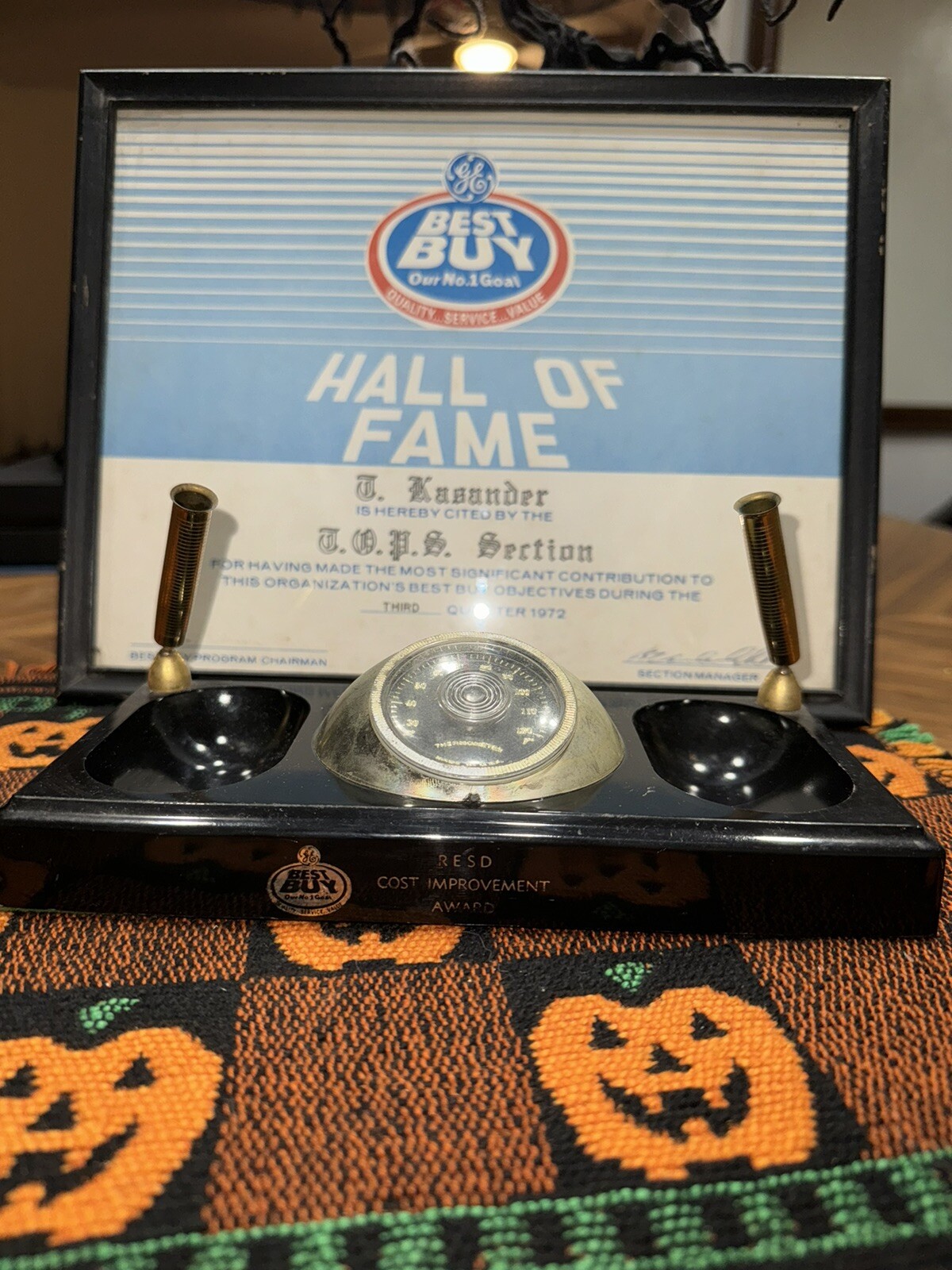 RARE Vintage 1970s Best Buy Hall Of Fame Certificate & Desk Organizer Award