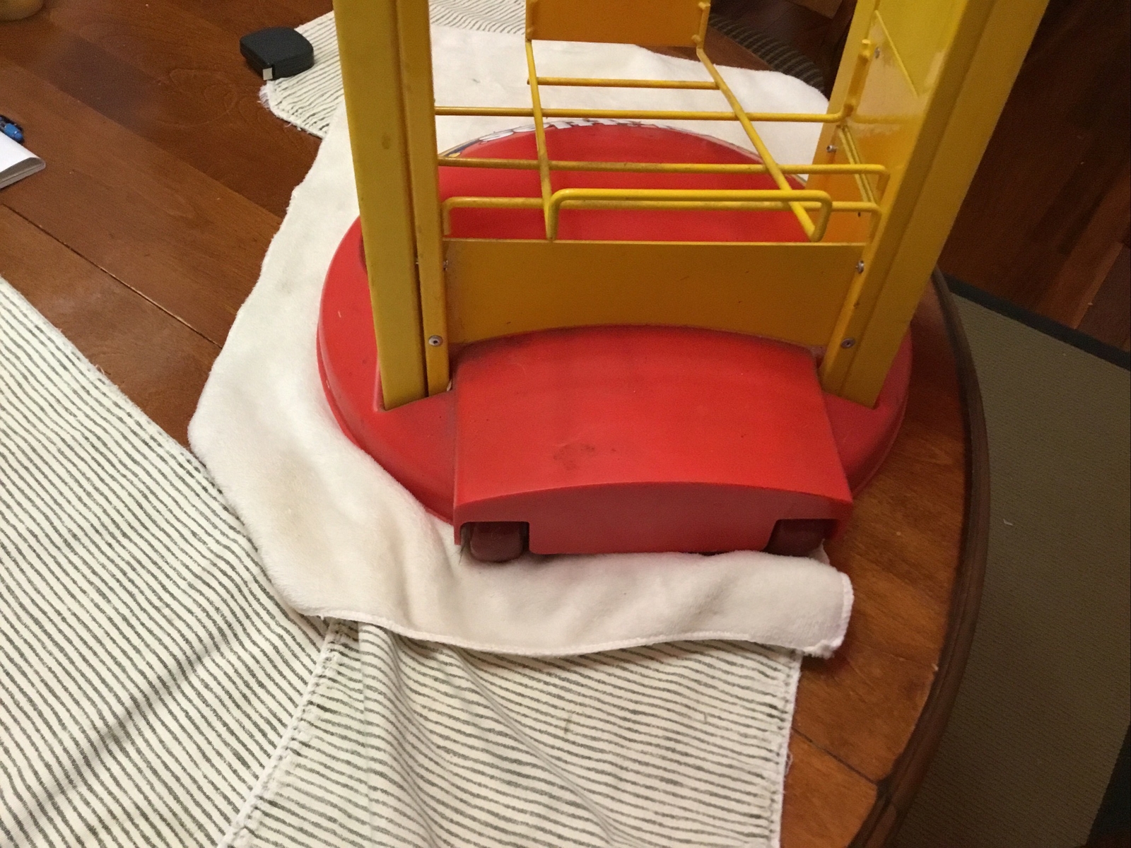 Red SKITTLES Candy Store Display – Yellow 4 Tier Rack Base On Wheels – 31” Tall
