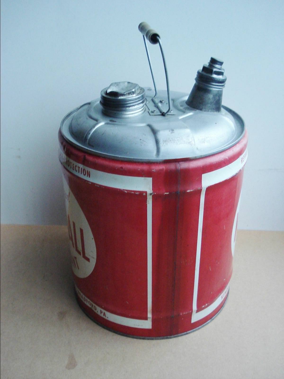 SPECIALIZED KENDALL LUBRICANT 5 U.S.GALLONS RARE LARGE TIN CAR OIL TIN METAL