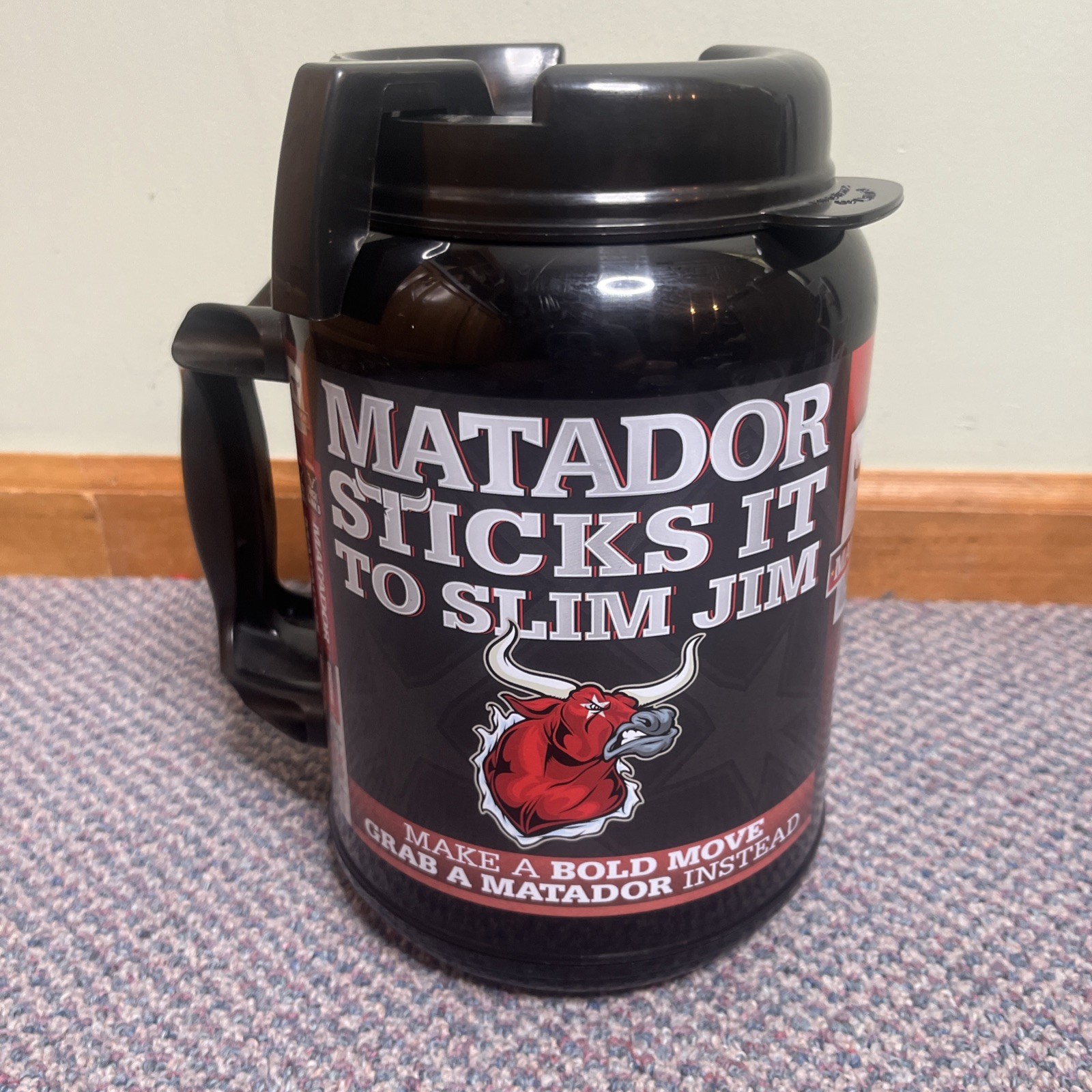 Frito Lay Jack Link’s Matador Beef Sticks Promo Cup 64oz – Stick It To Slim Jim