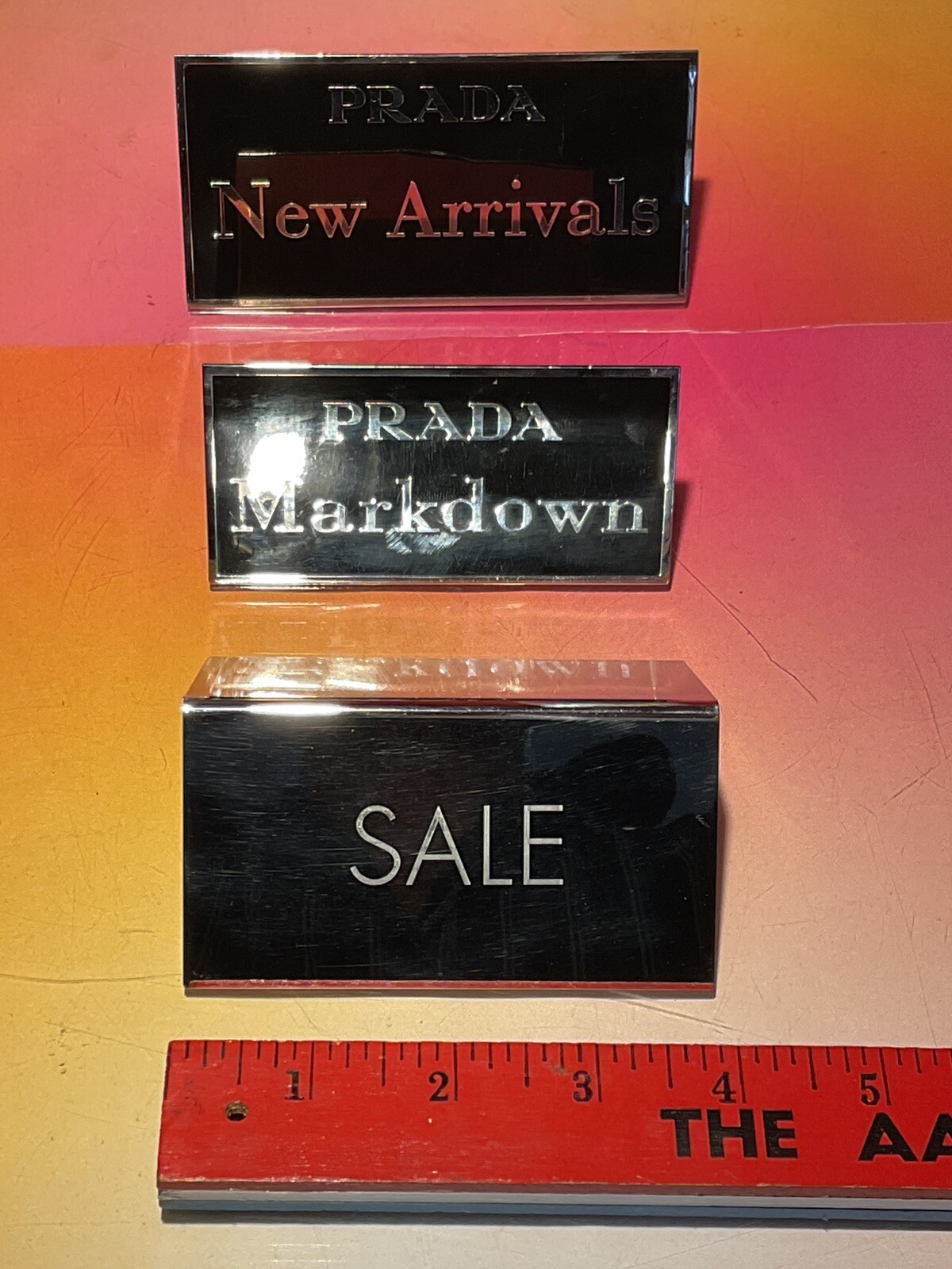 1 DOLCE & GABBANA STORE SINGLE ITEM SALE SIGNS SHOW CASE WINDOW TAG ON STEEL