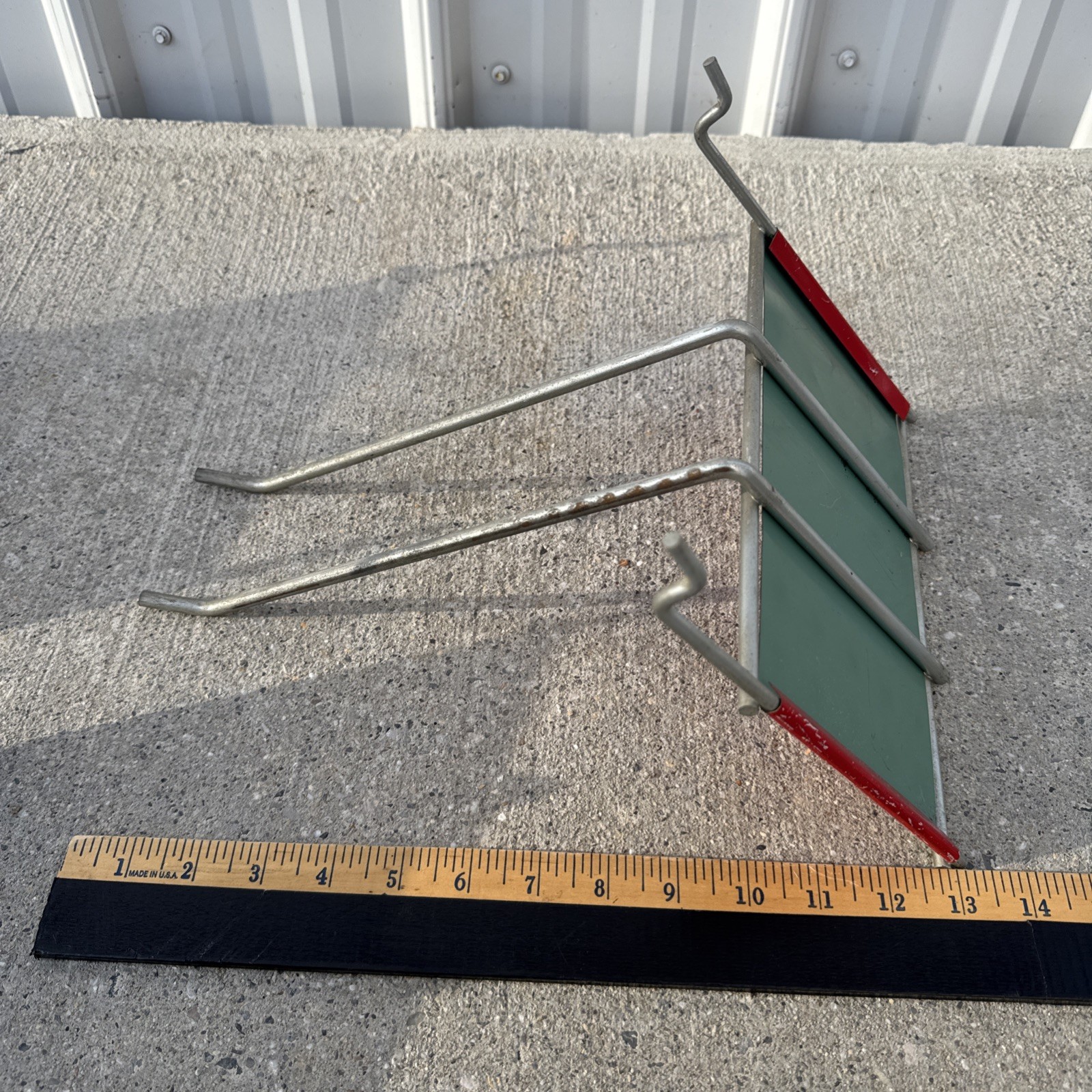Lot Of 3 True Temper Lawn & Garden Tools Metal Sign Display Topper Emhart