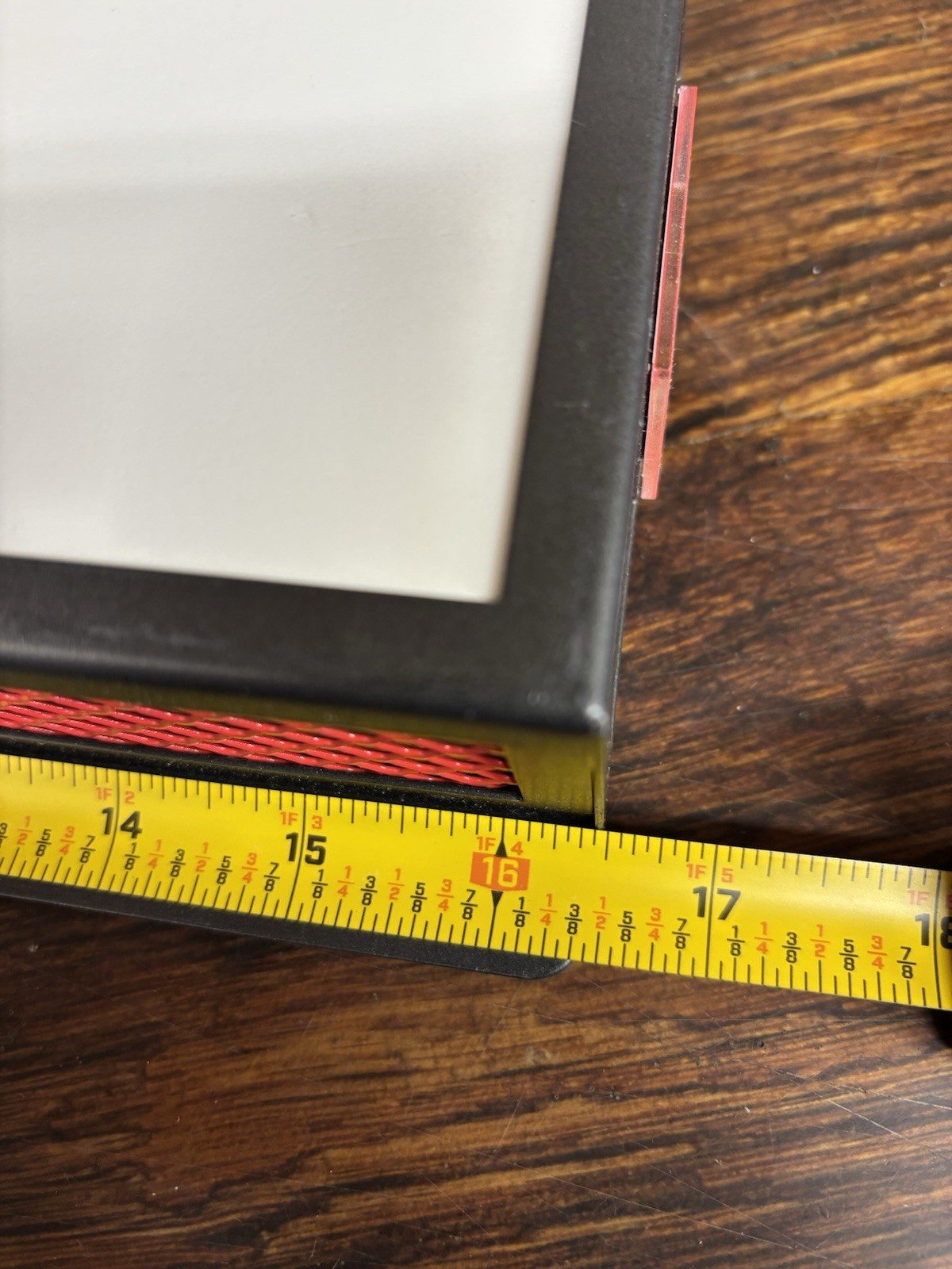 RAY BAN Sunglasses Countertop Riser Display Stand 16.5″ x 6 3/8″ x 2 1/8″ Italy