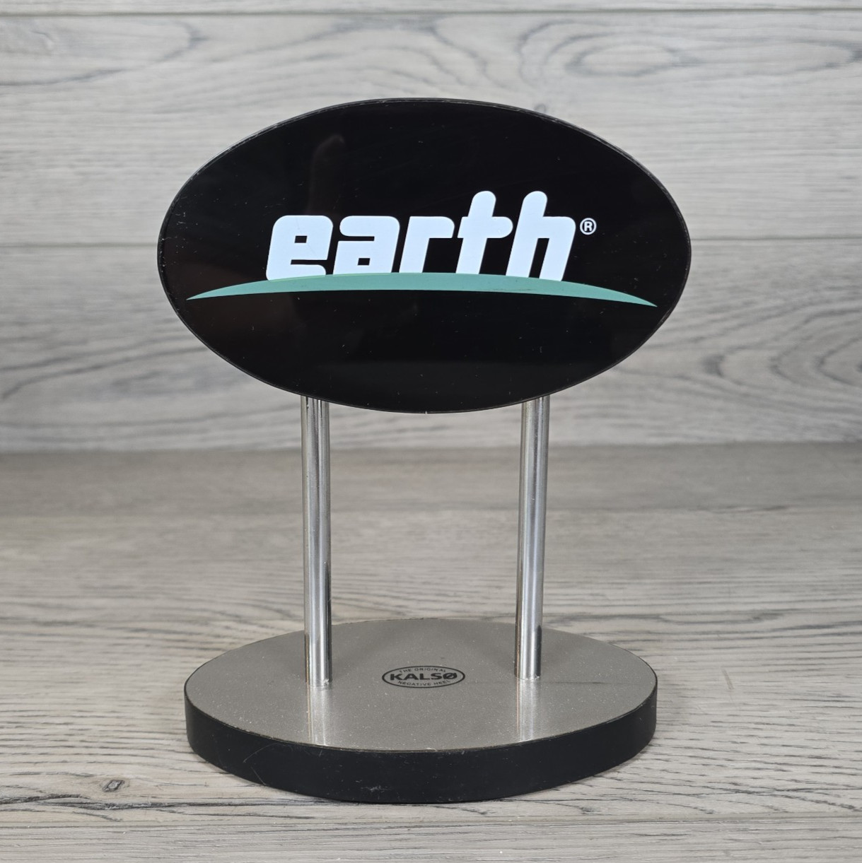 Earth Shoe Kalso Negative Heel Counter Display Sign Vintage Metal Stand Pedestal