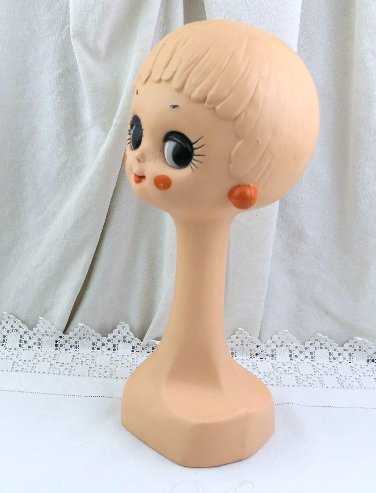 Vintage French 1960s Twiggy Head Shop Display, Retro Mid Century Hat Stand
