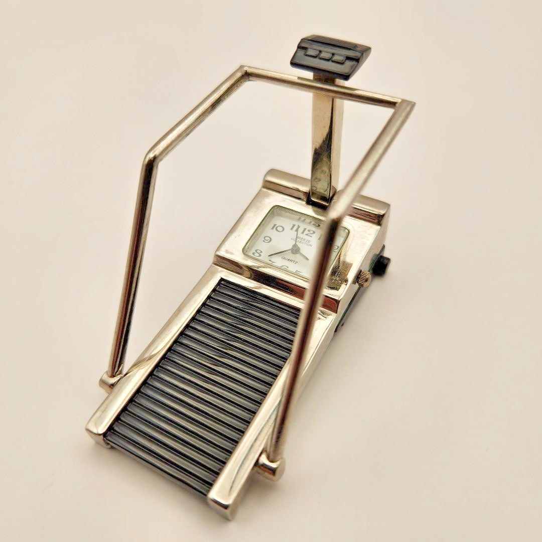 Vintage BEYOND America Store Display Miniature Treadmill Watch Made In Japan