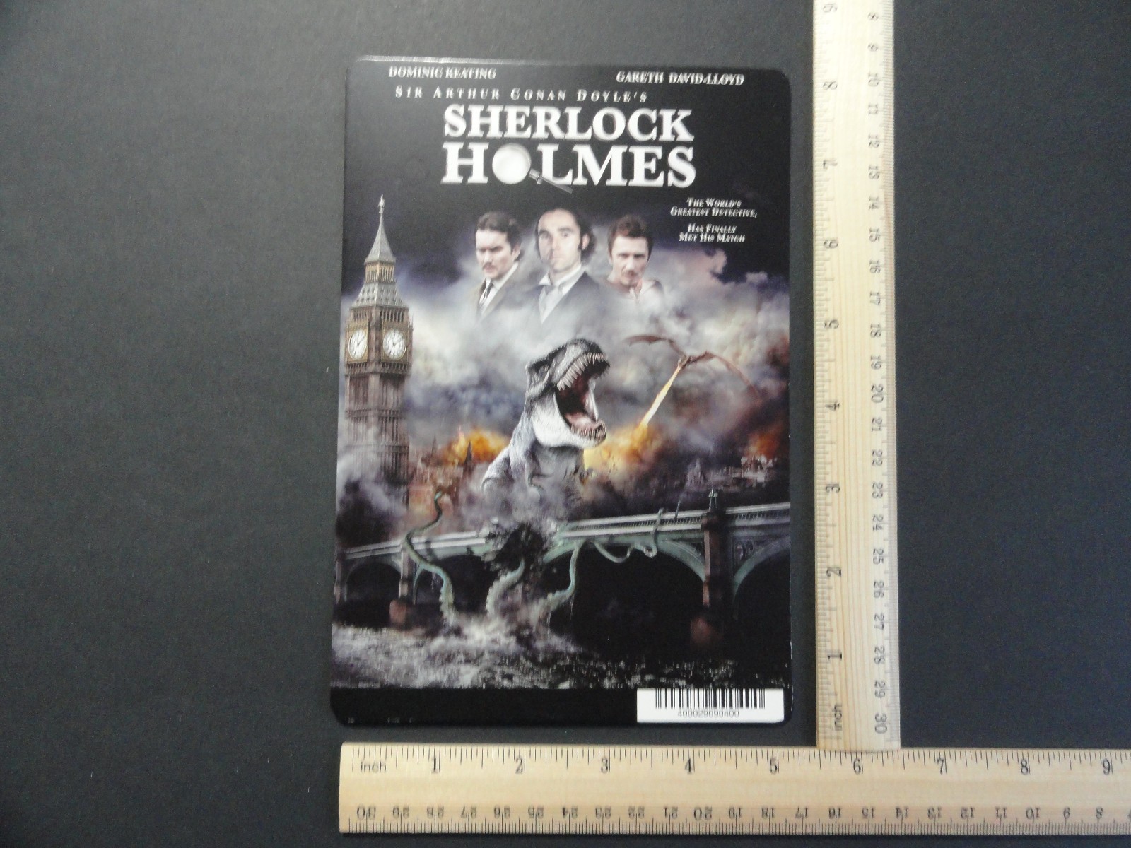 SHERLOCK HOLMES ( DOMINIC KEATING ) BLOCKBUSTER VIDEO BACKER CARD
