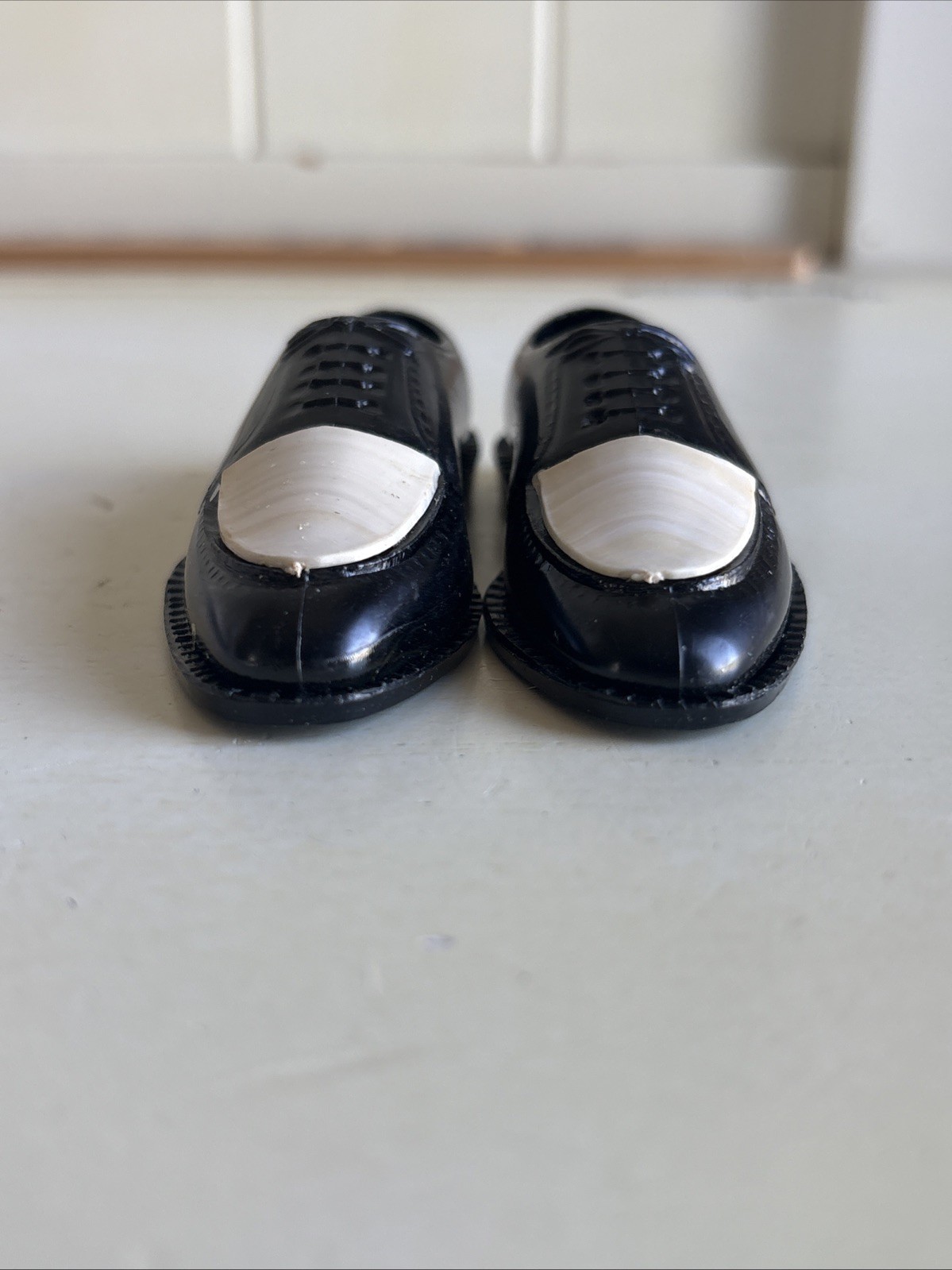 Vintage Celluloid Tuxedo Shoes Black White Pair Store Display Hard Plastic Cake