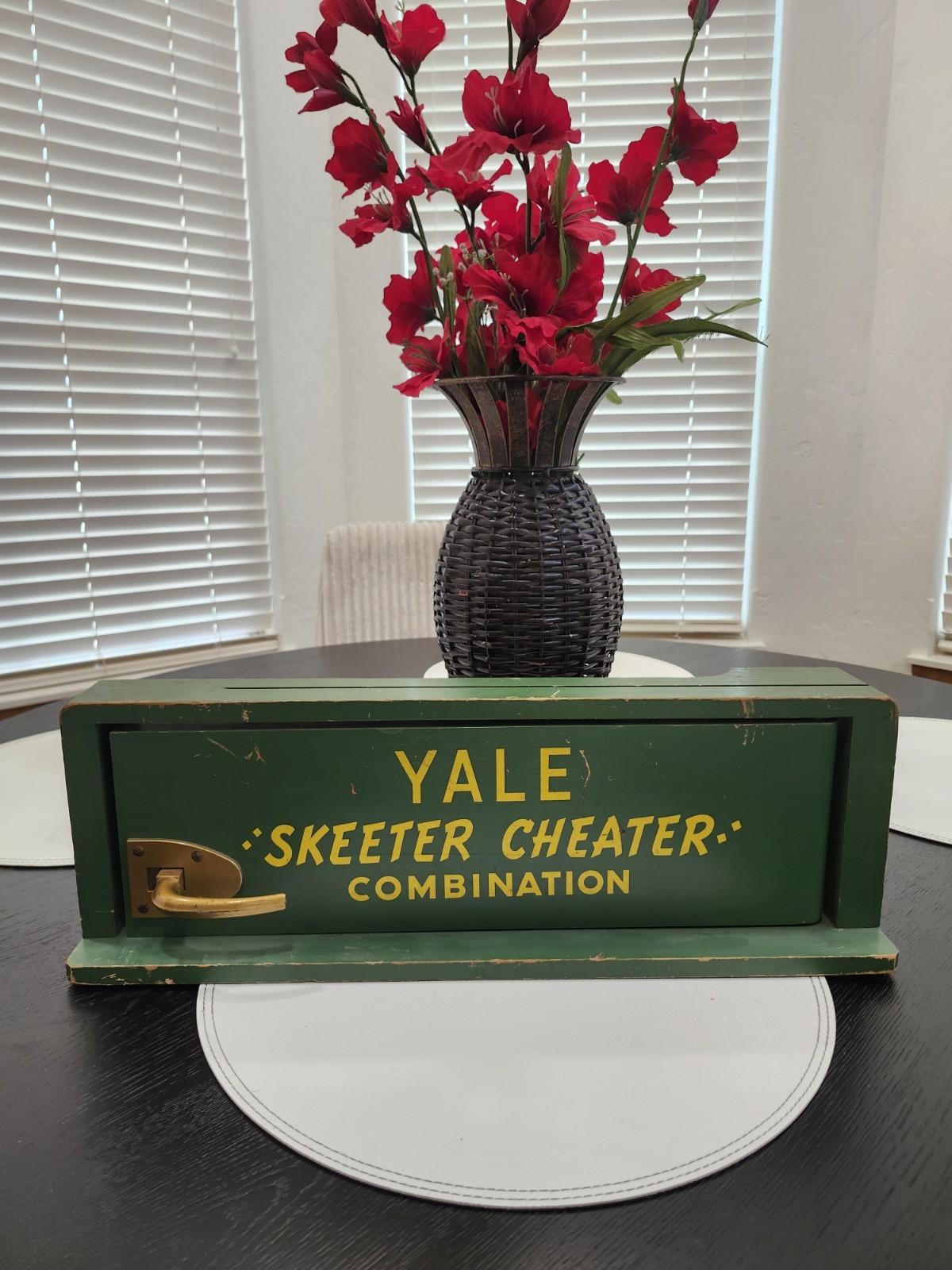 Vintage Hardware Store Counter Salesman Display~Yale 506 Airliner Door Hardware