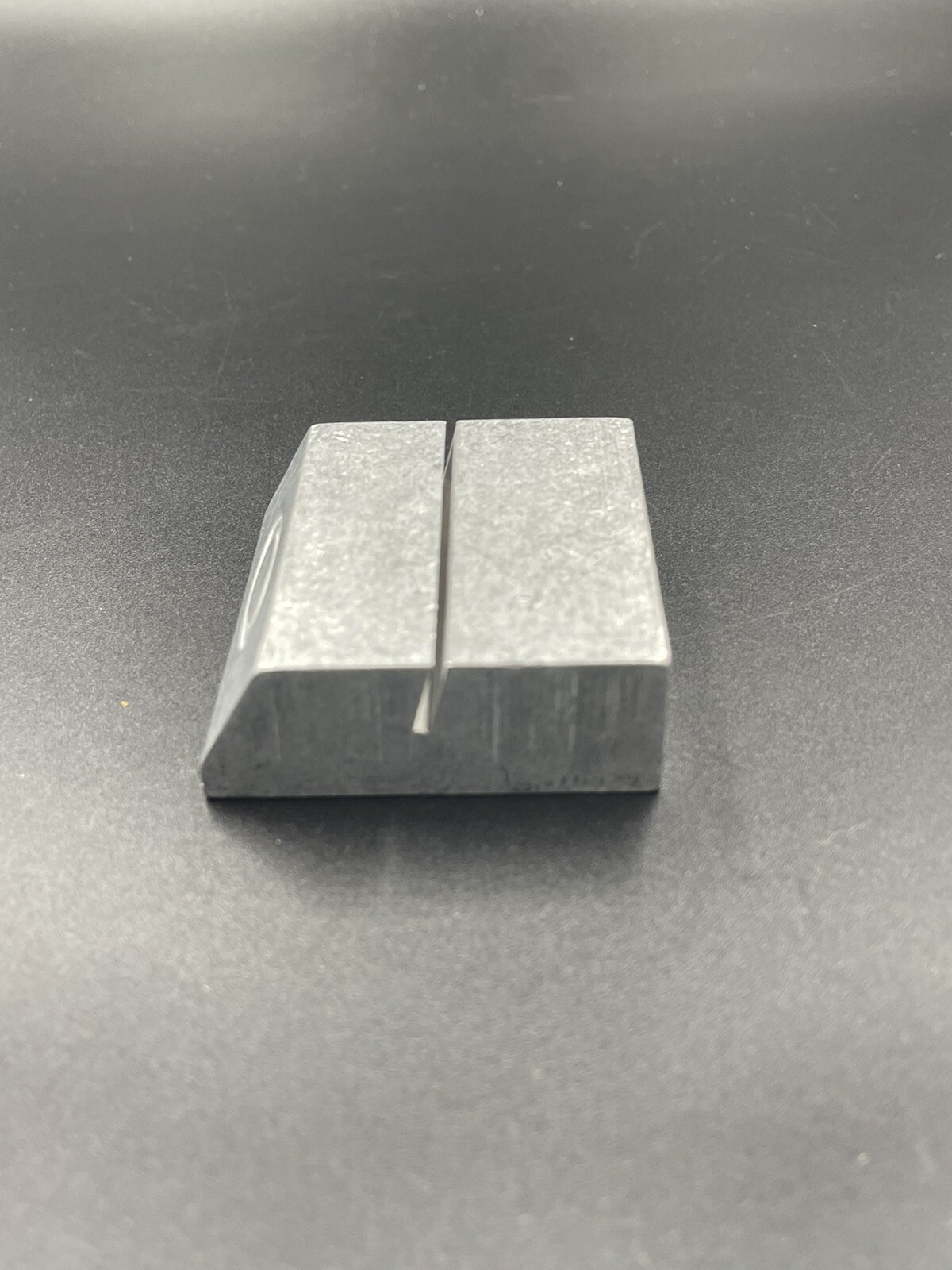 Oakley Metal Pop Stand