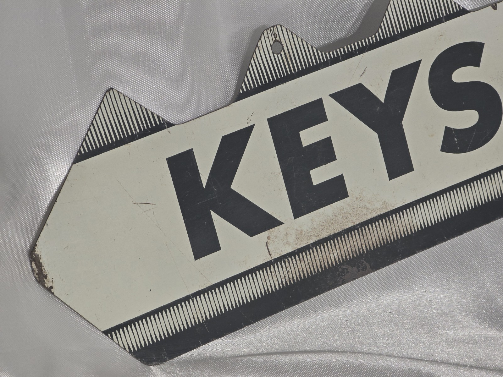 Vintage Curtis Industries Keys Made Here Sign Eastlake Ohio