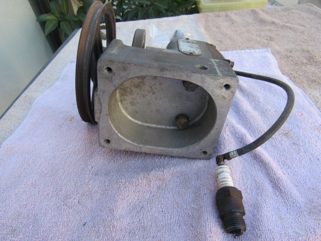 Eisemann magneto antique vintage counter top sales display? Hand crank. AM type