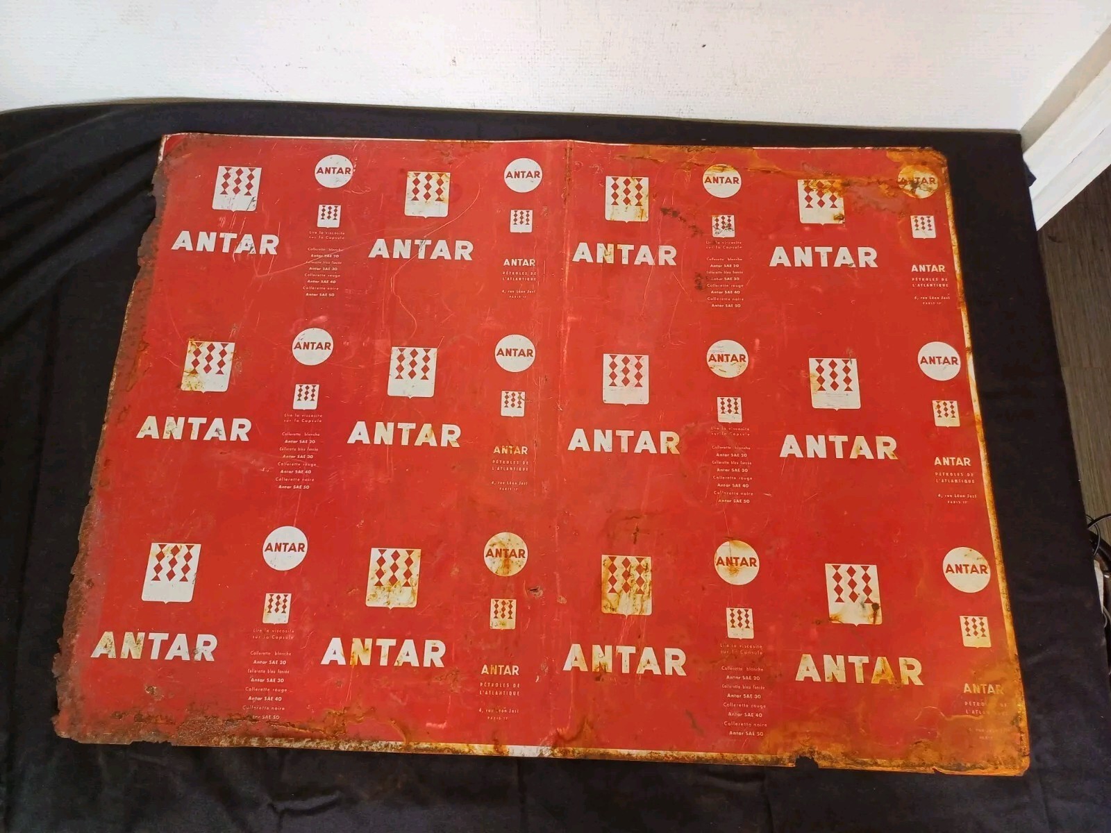 Plaque Tôle conception des bidons d’huile ANTAR
