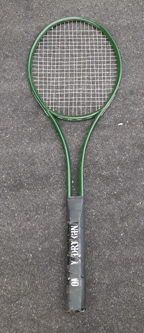 Oversized 54″ Jumbo Tennis Racket Gordon’s Dry Gin Promotion Display **US OPEN**