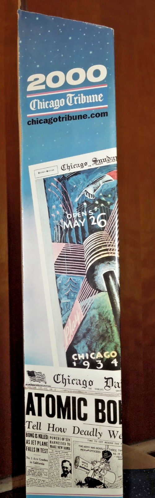 Vintage Chicago Tribune cardboard newspaper display Rocket, Y2K, 1999-2000