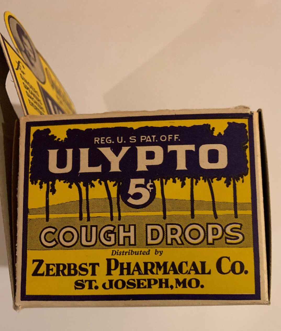 Ulypto Cough Drops Zerbst St Joseph MO Drug Grocery Store Display 1930s NOS New
