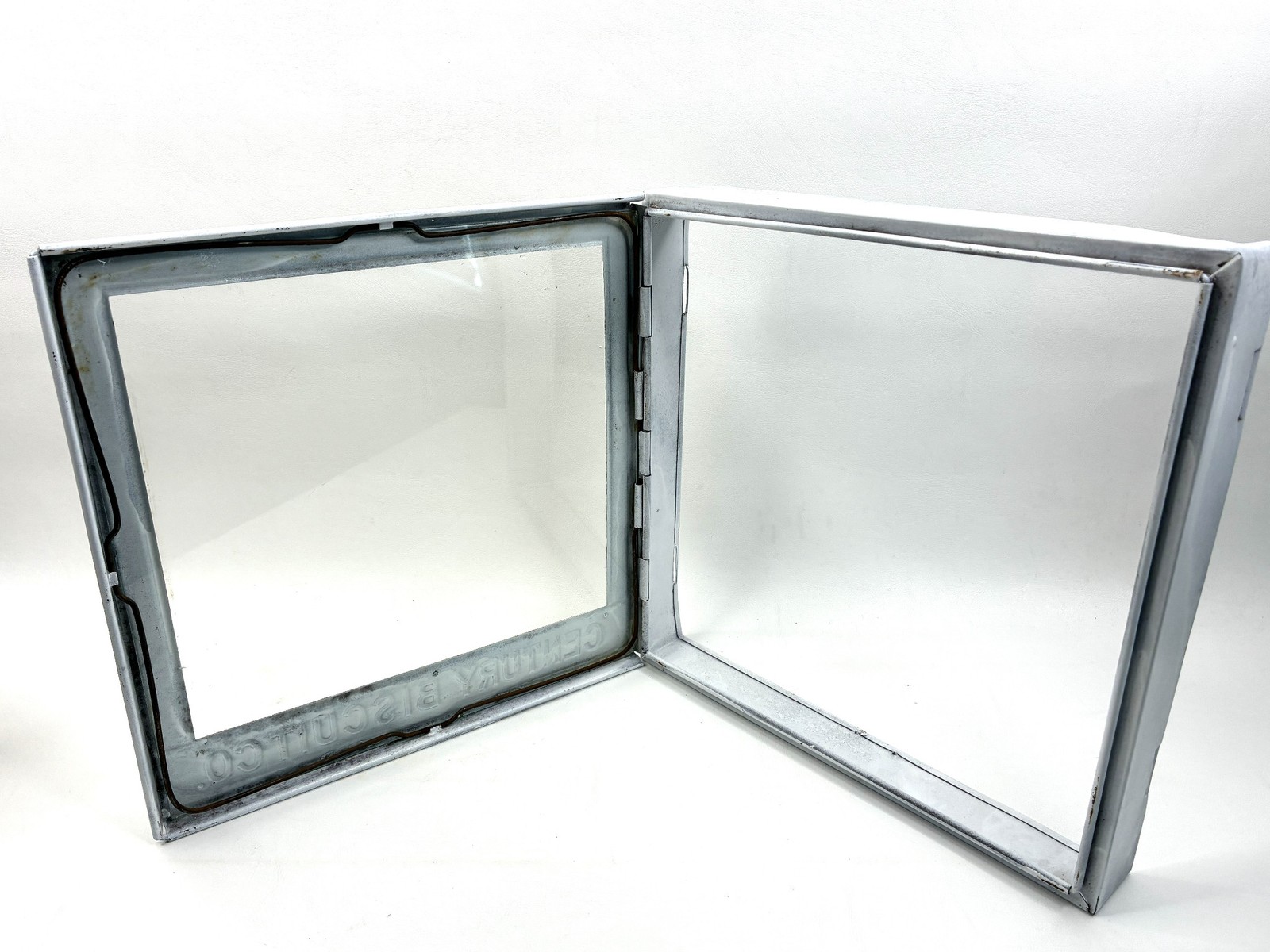 Vintage Century Biscuit Co Metal Counter Display Case Glass Lid Advertising Sign