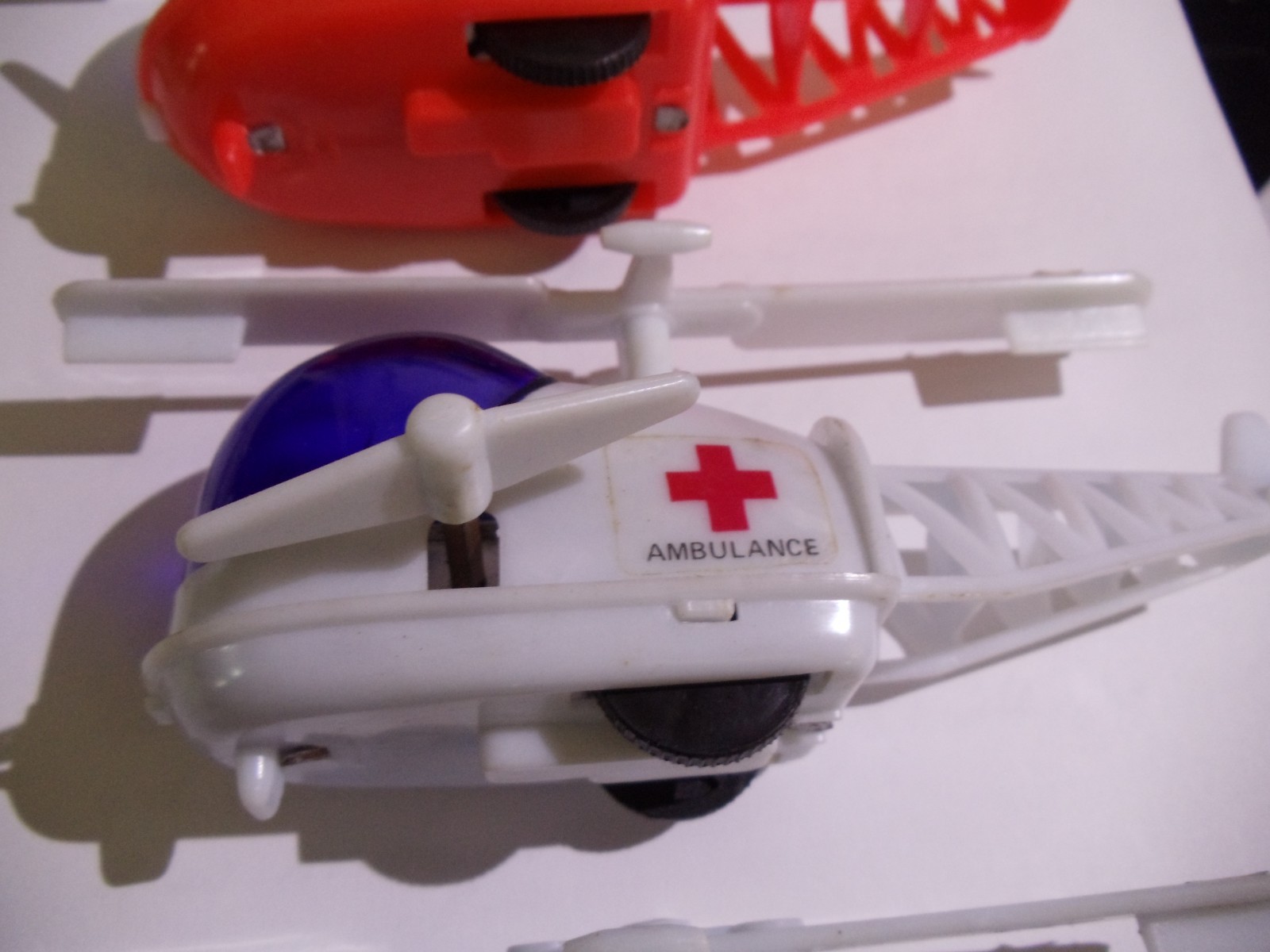12 Toy wind up Plastic Helicopter + Store Display Box ~ Hong Kong ~ N.I.B.